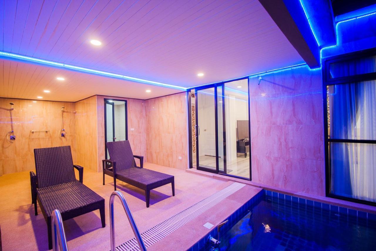 Pool B5 Villa Pattaya