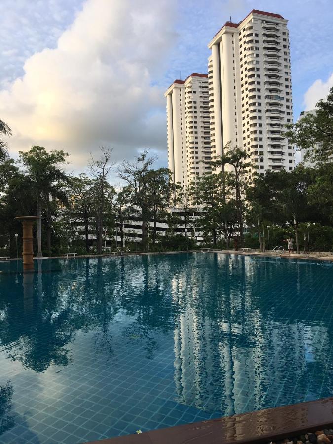 View Talay 5d Golf Apartment *