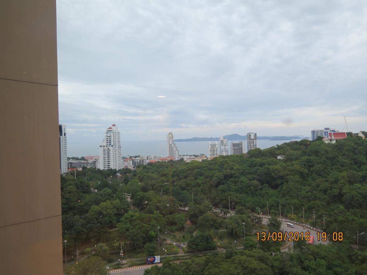 Two Bedrooms 31st Floor 100 Bay Seaview