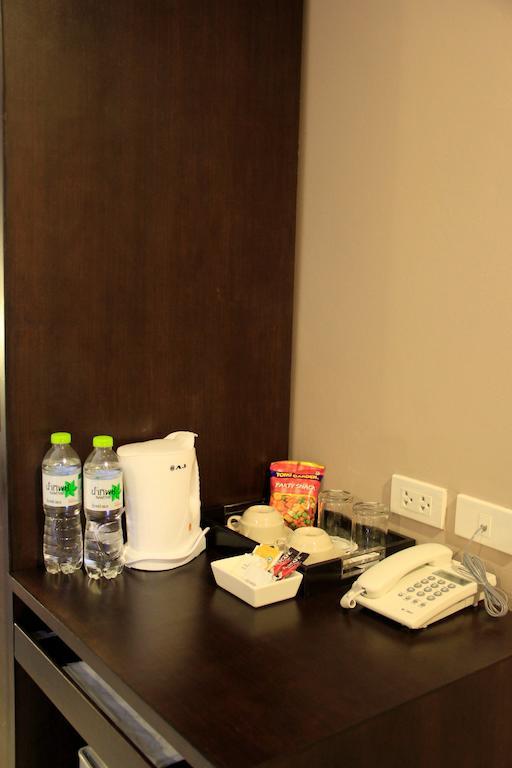 Shooters Guest house 2*