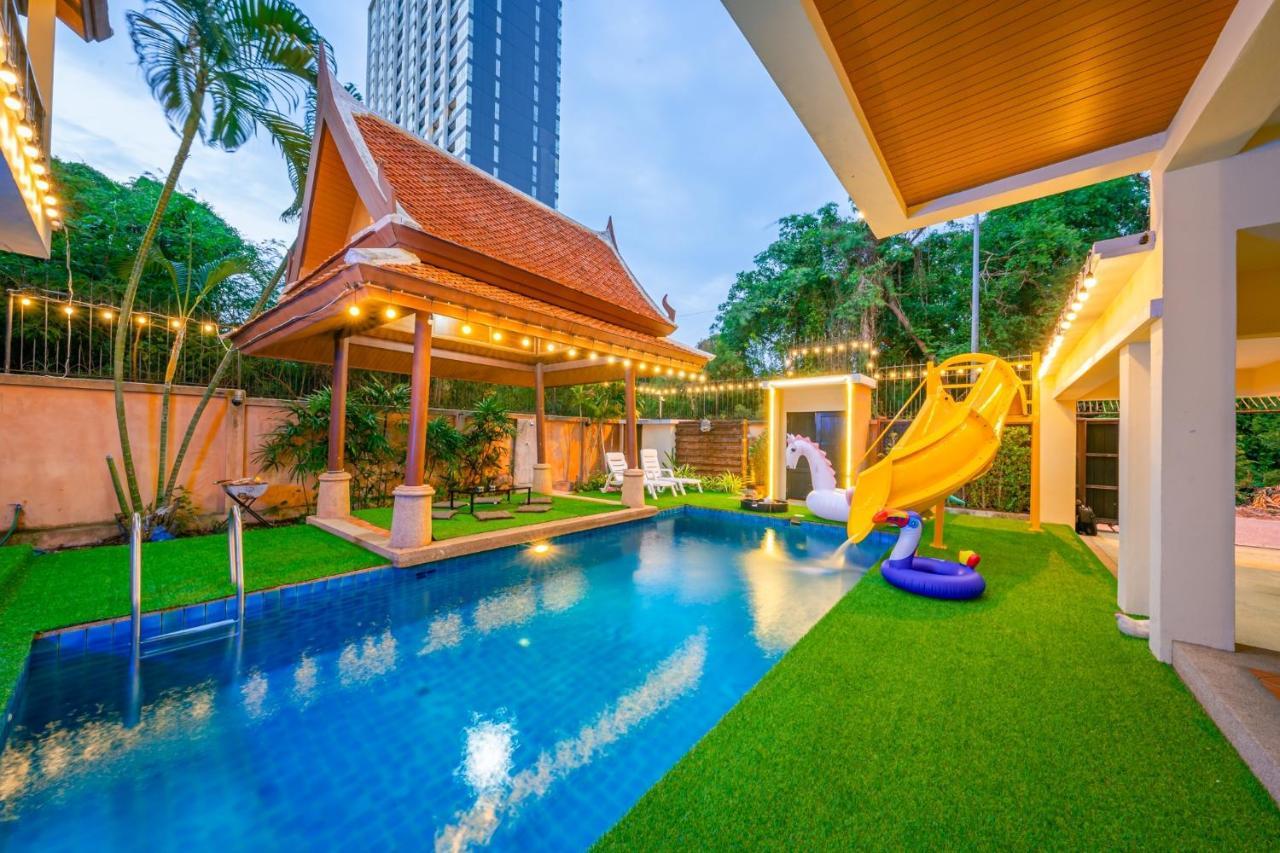 Villa Bali Beach Pool Pattaya