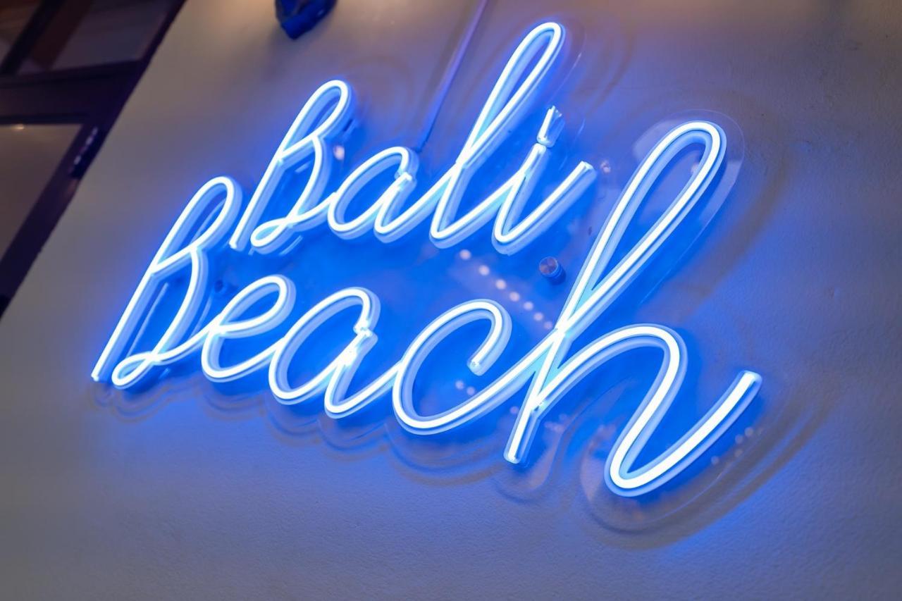 Bali Beach Pool Villa Pattaya
