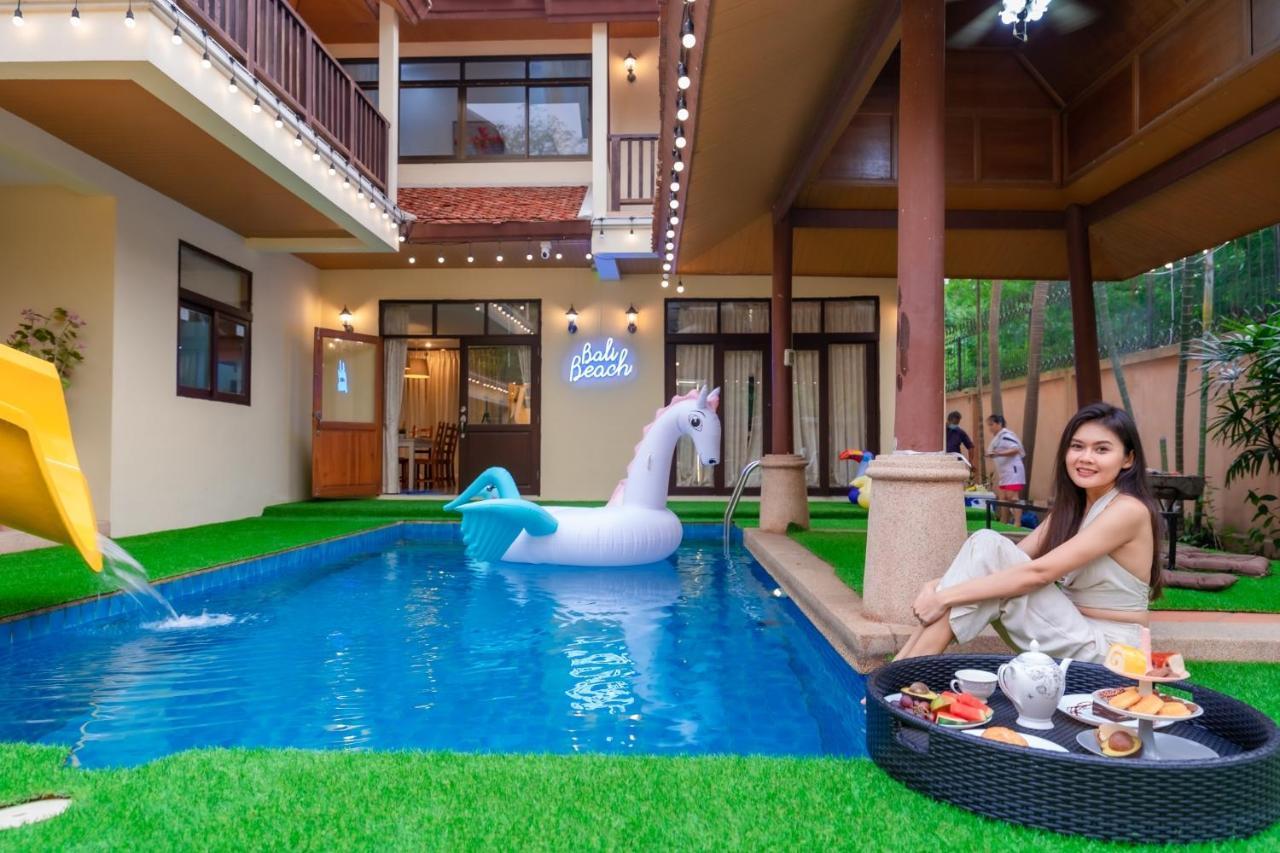 Villa Bali Beach Pool *