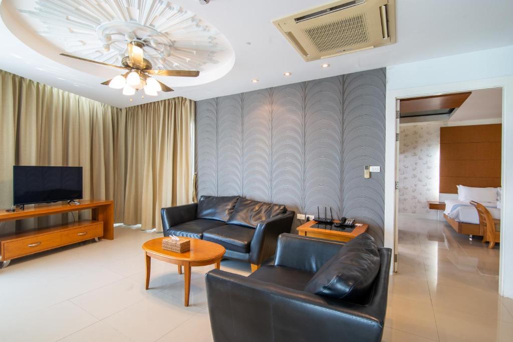 Royal View Hotel
