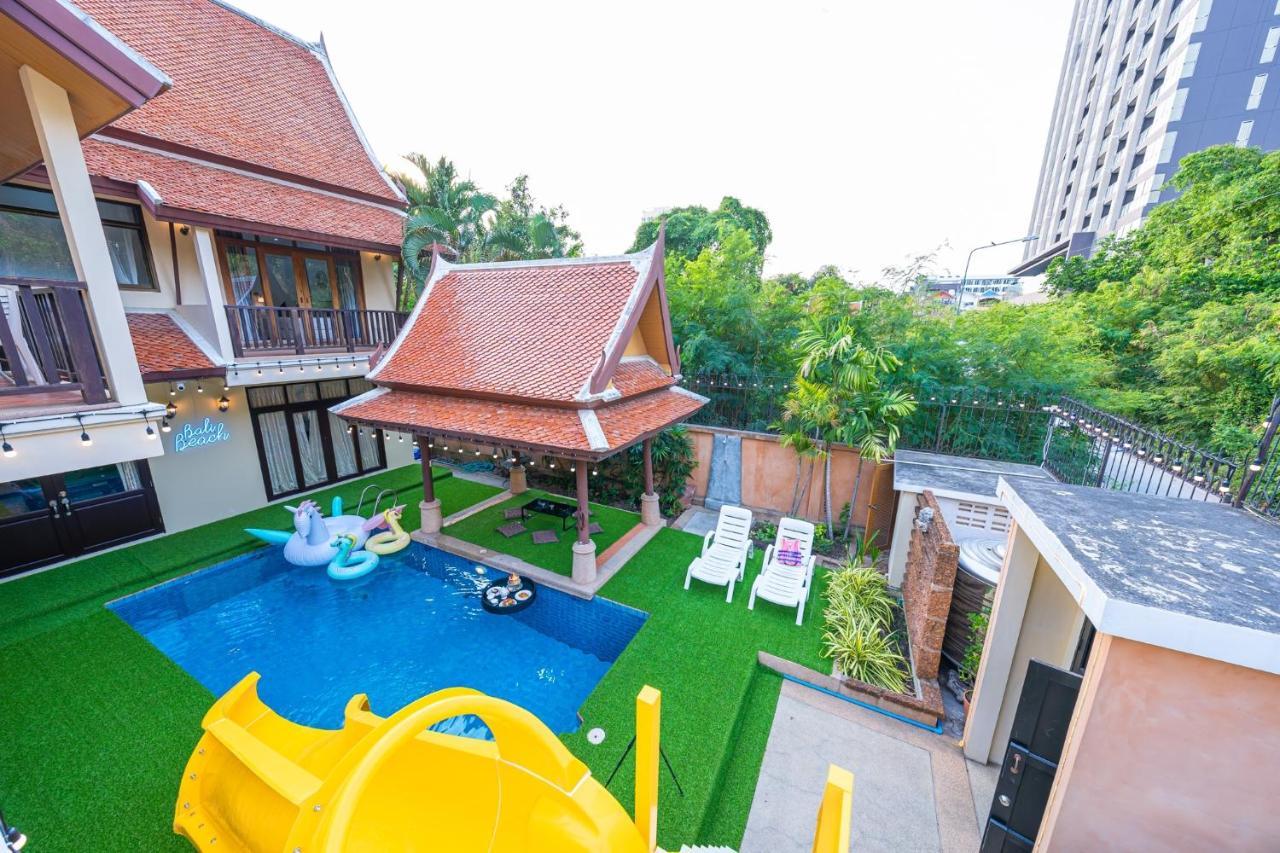 Bali Beach Pool * Pattaya