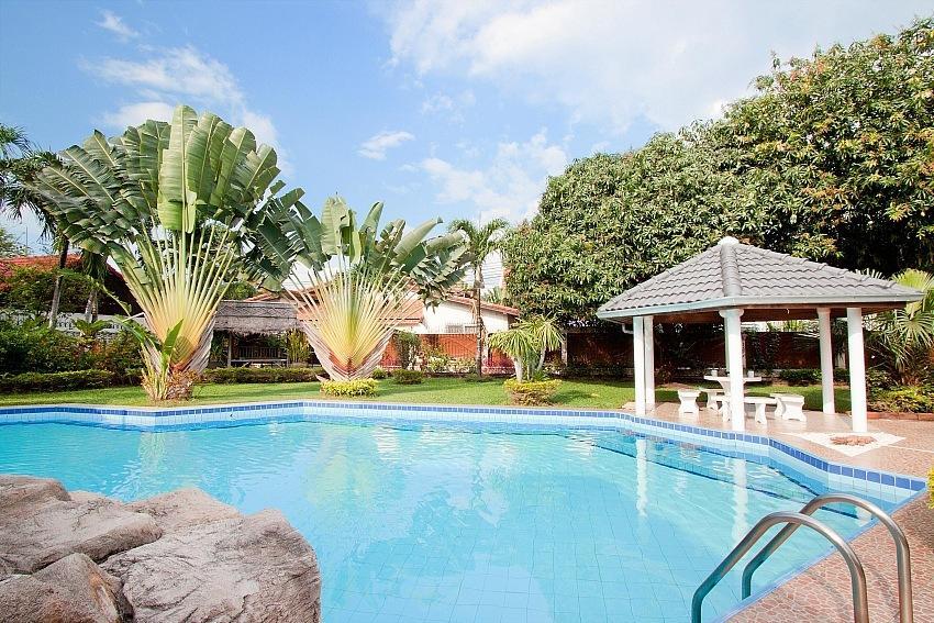 Villa Baan Laksee Pattaya