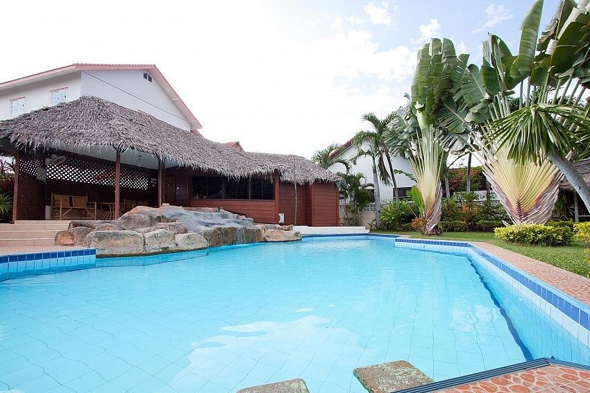 Baan Laksee Villa