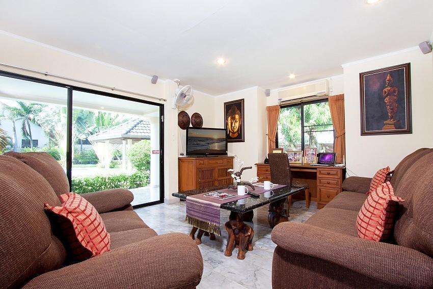 Villa Baan Laksee *