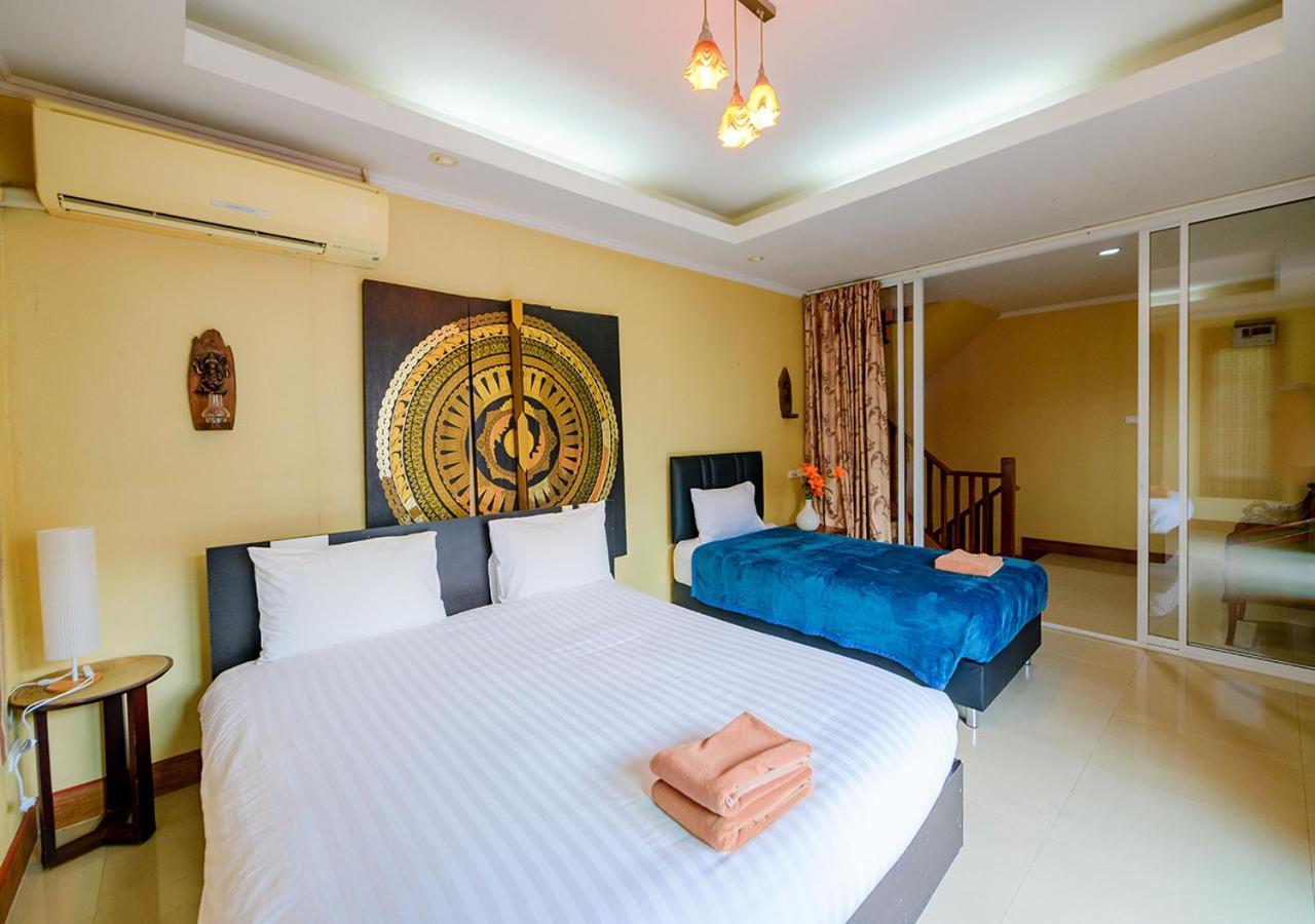 Holiday home 4 Bedroom Town With Private Pool Pattaya