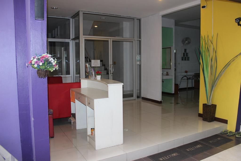Ck Hostel *