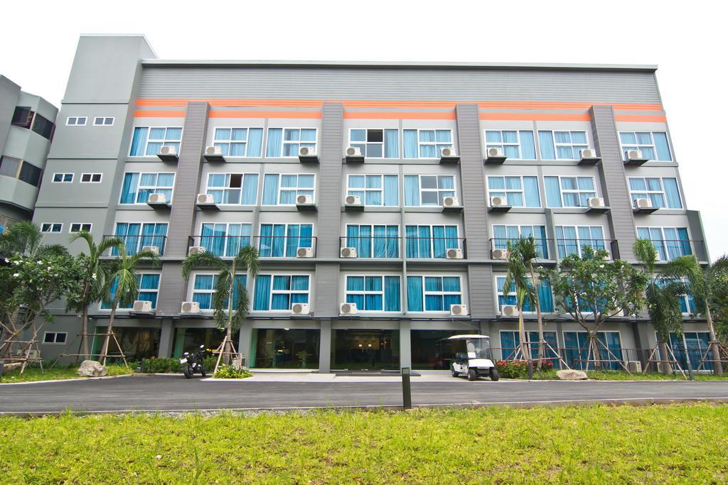 Sunshine One Hotel 3*