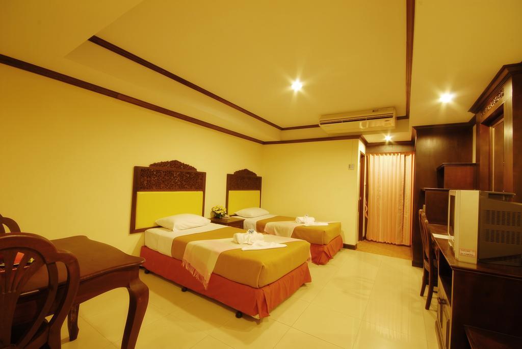 Golden 2* Pattaya