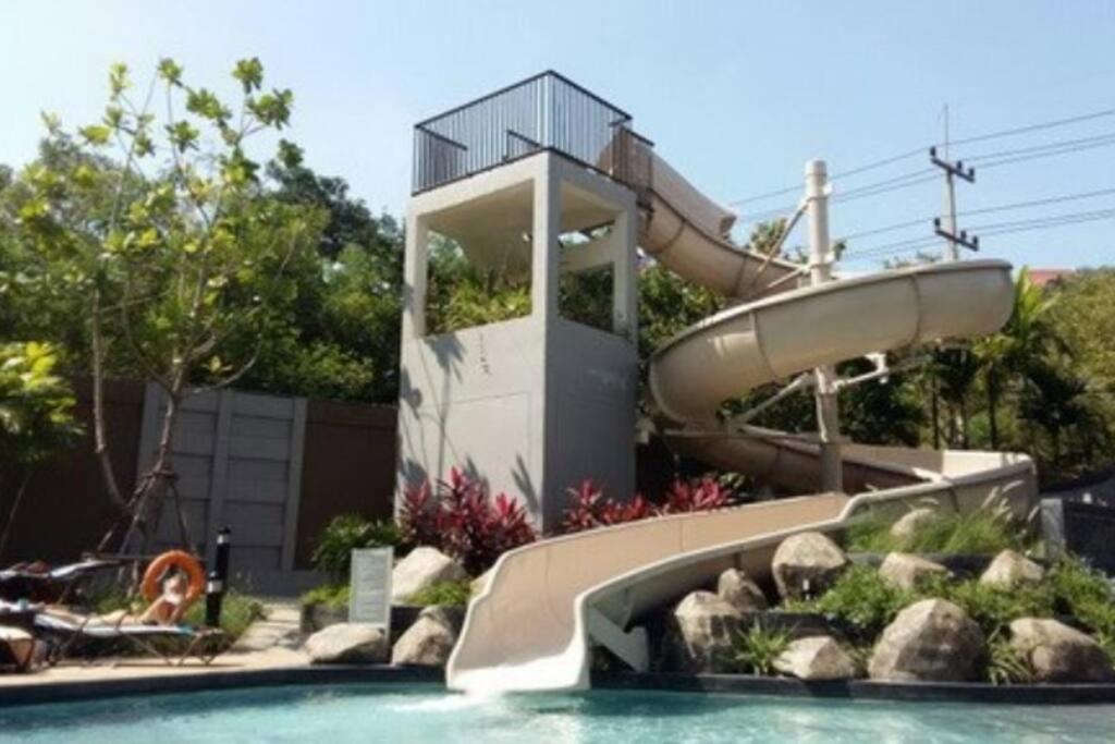 Apartment Unixx Near Walking Street Pattaya