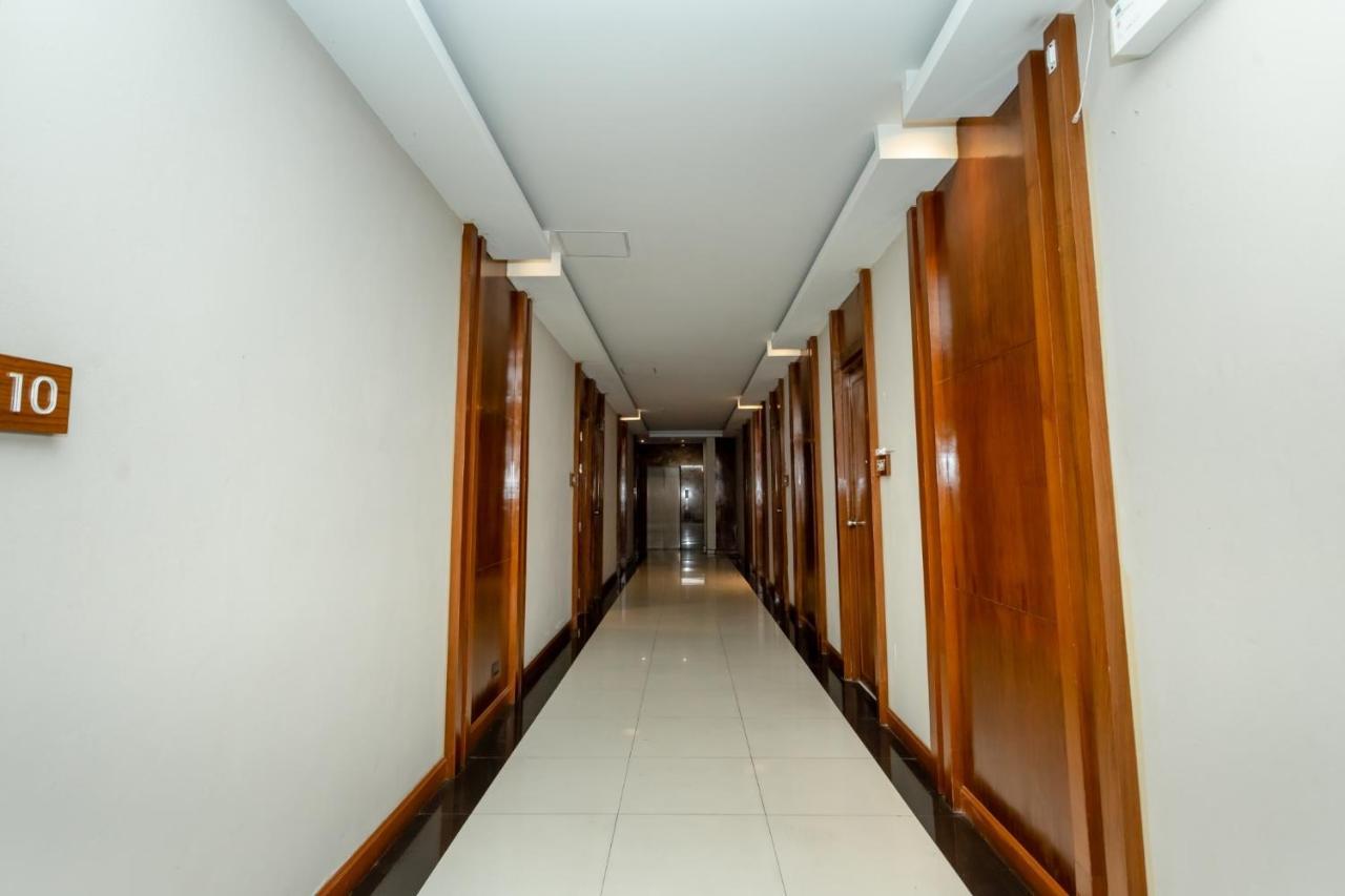 Honey Hotel 3*