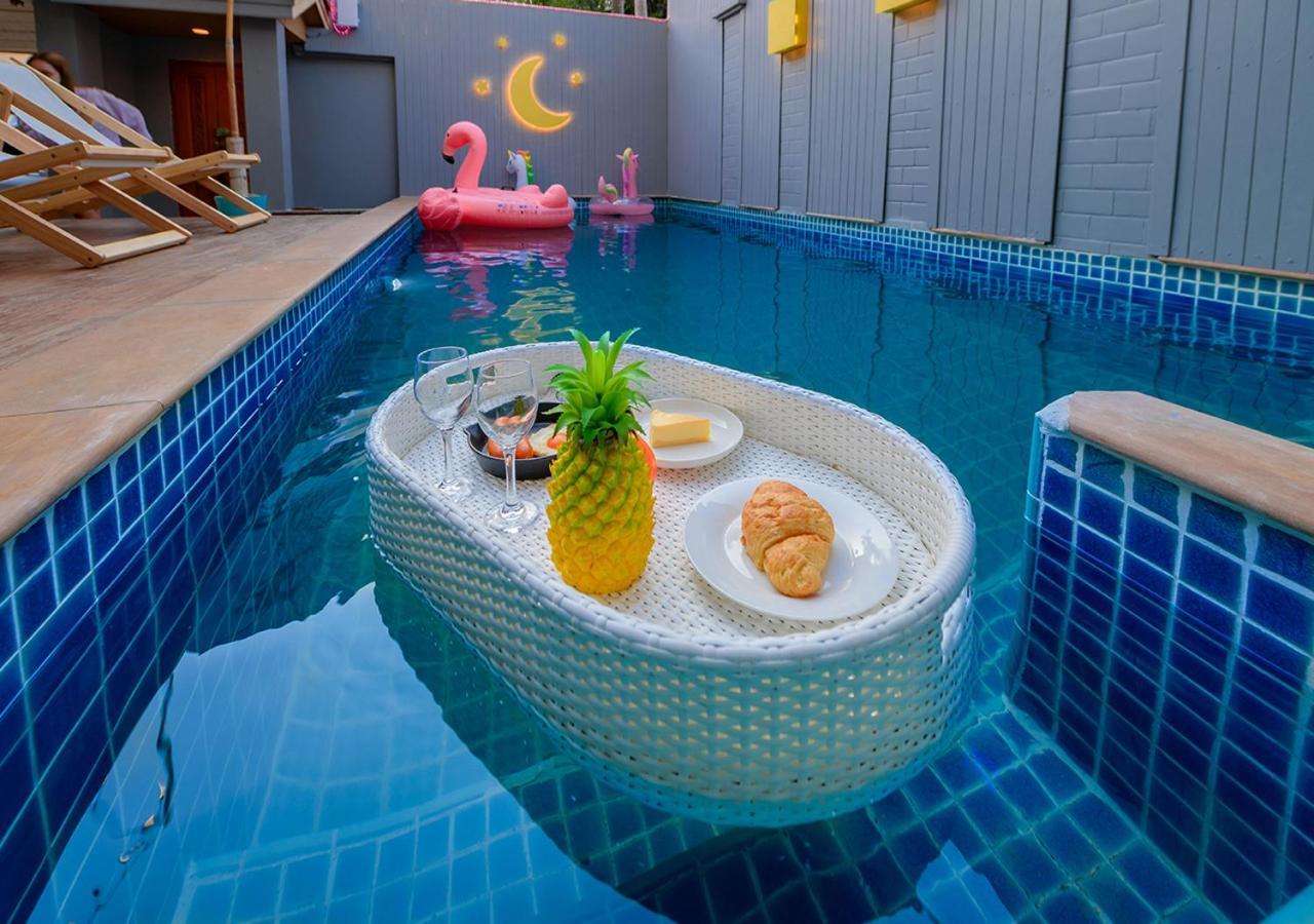 4 Bedroom Town With Private Pool * Pattaya