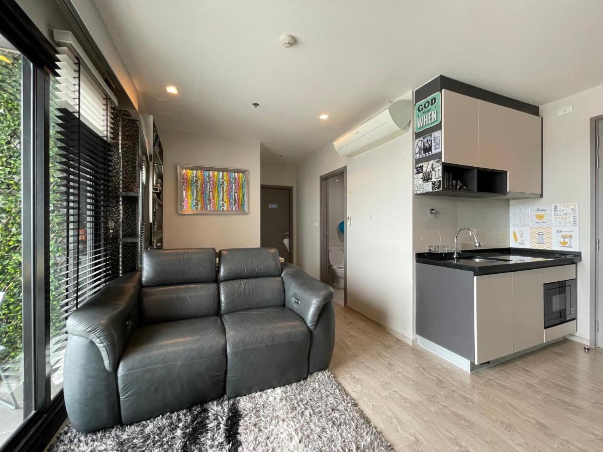 The Base Deluxe Kingsize