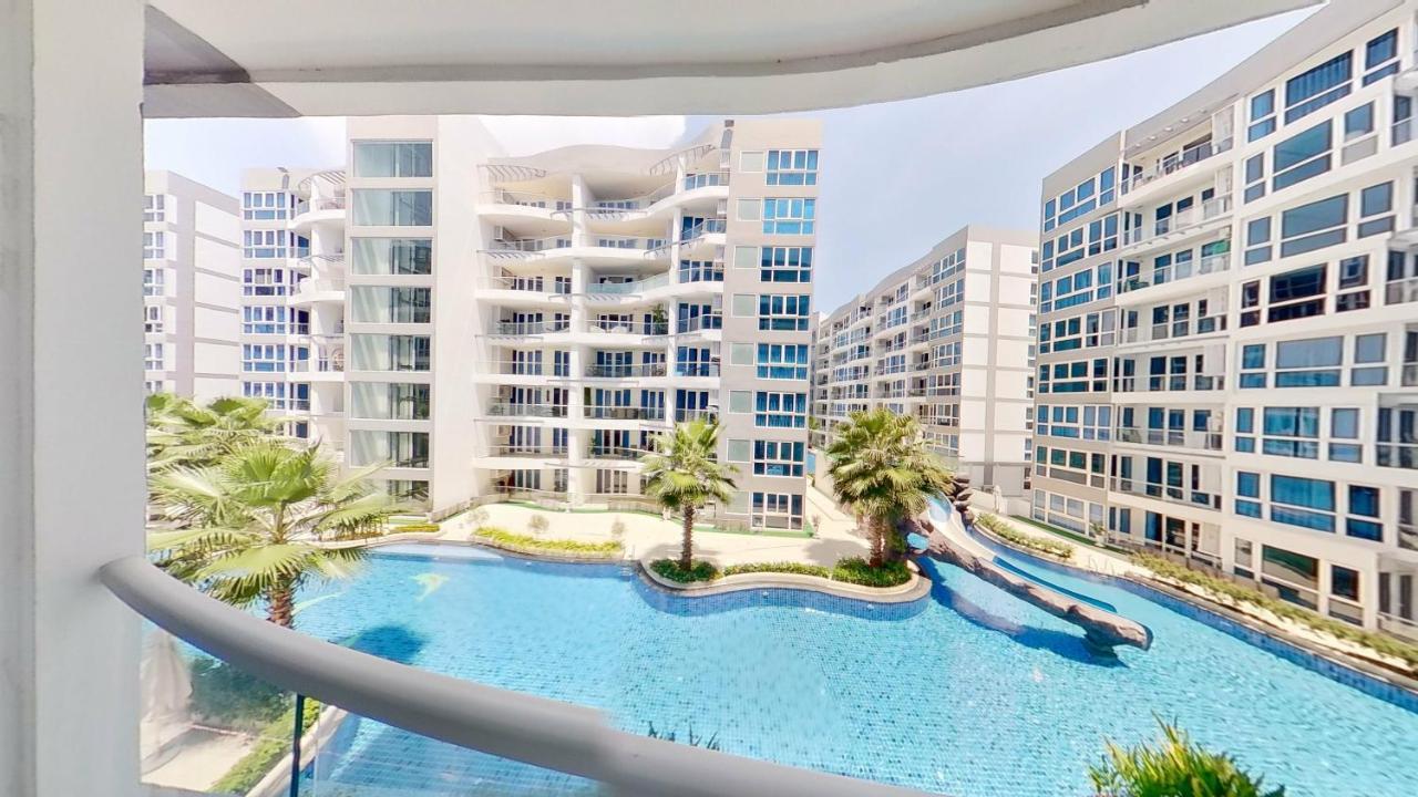 Large Luxury - 2 Bedroom - Centre - Grand Avenue Residences, Pool View - 312 * Pattaya