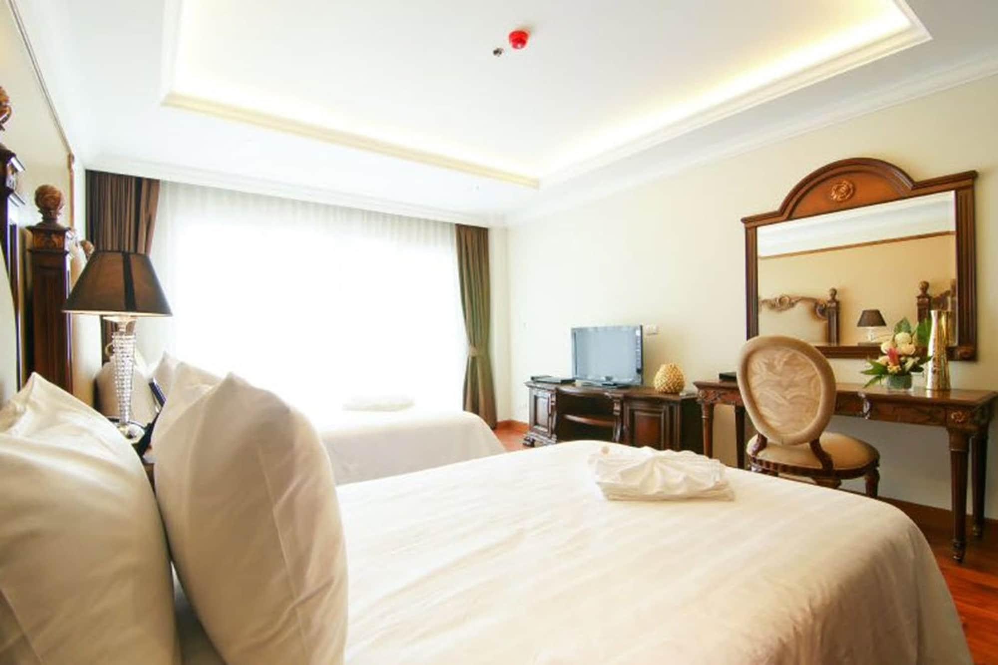 Lk Miracle - Sha Extra Hotel