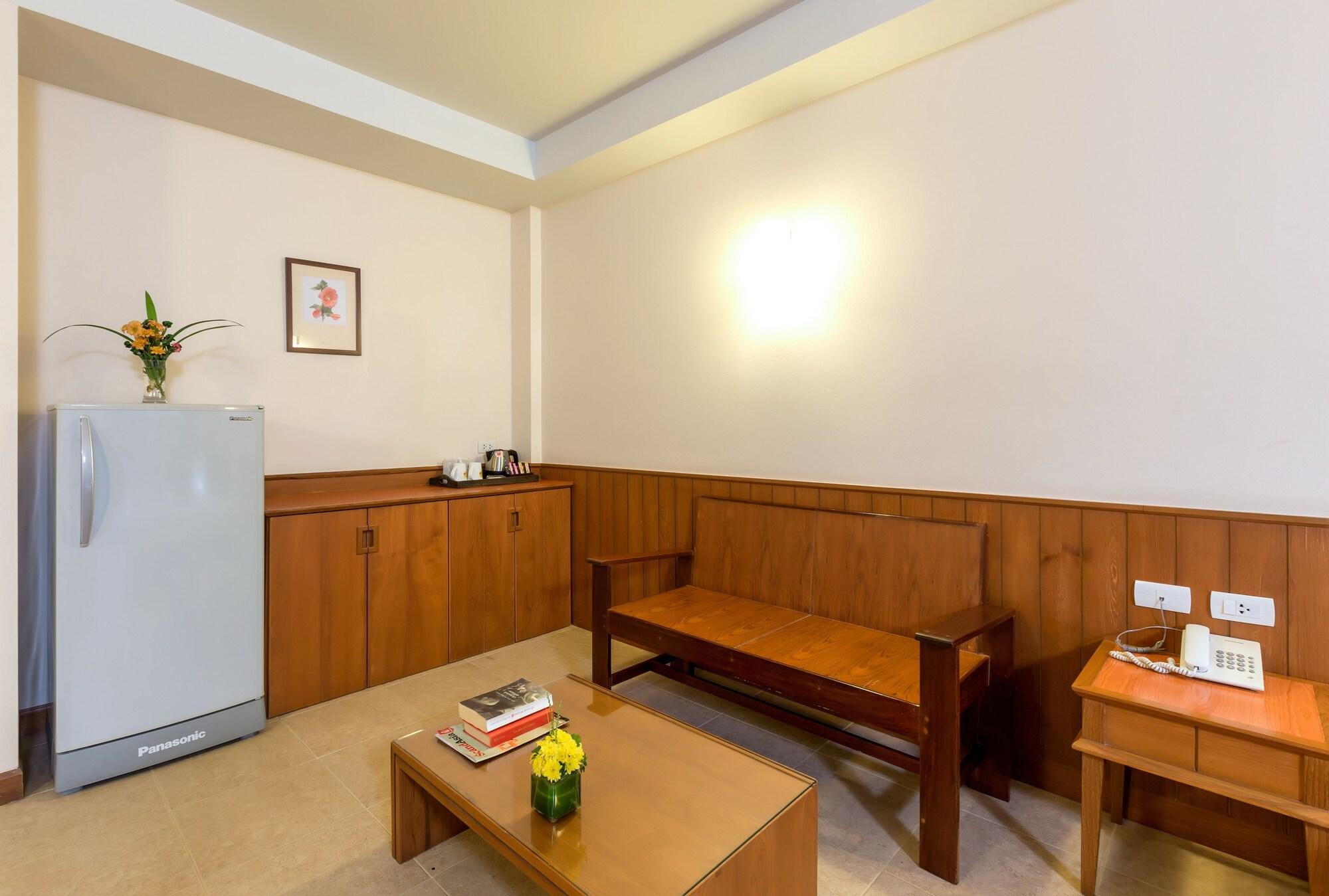 Authong Hotel Pattaya