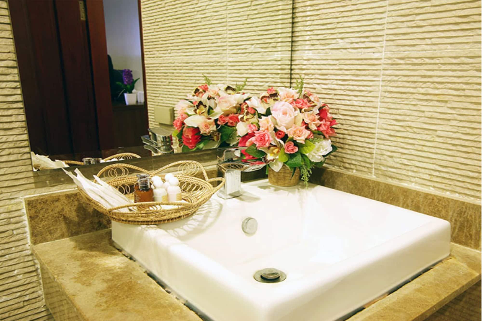 Hotel H.boutique 3*