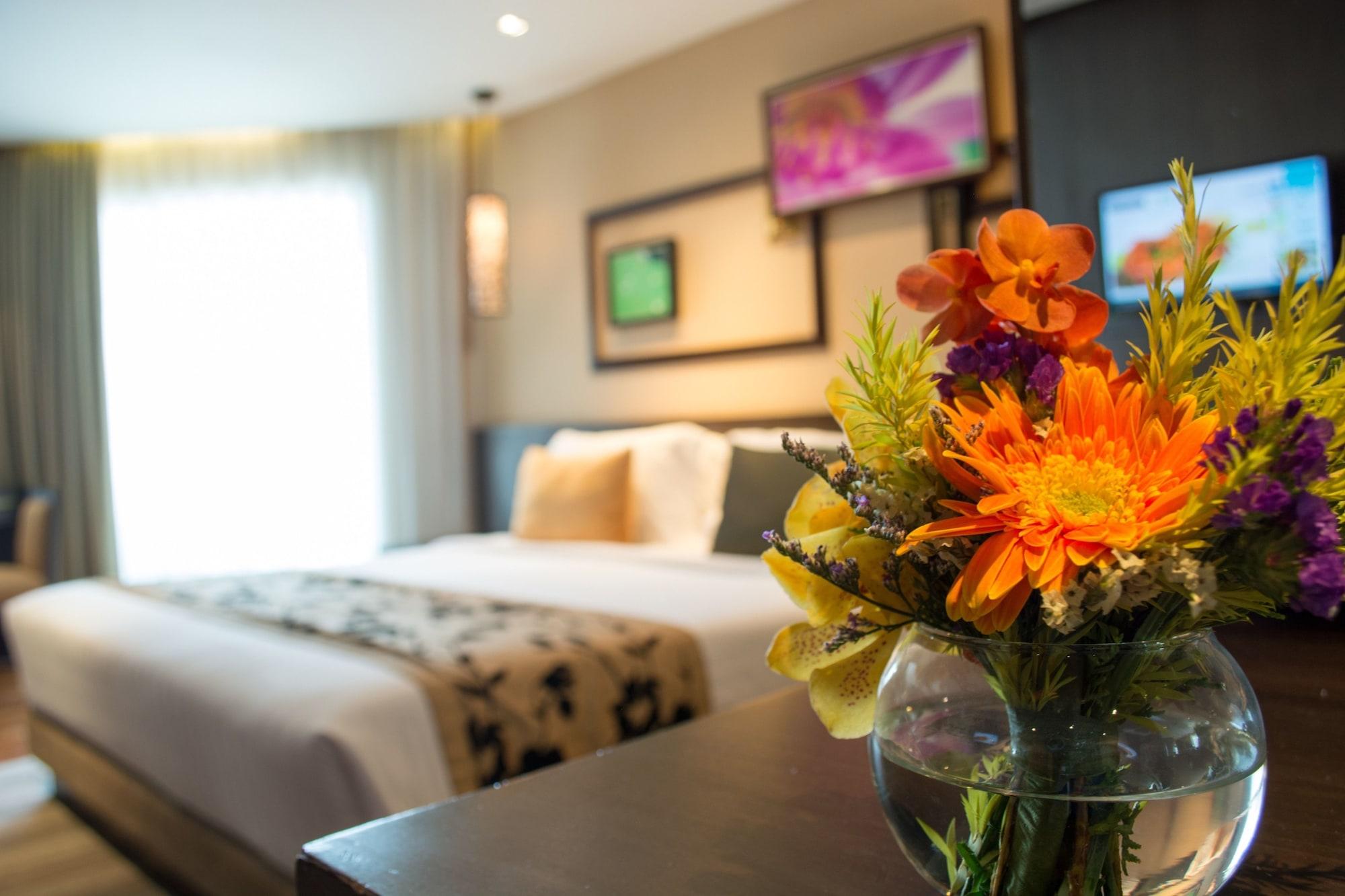 A-one Hotel 4*