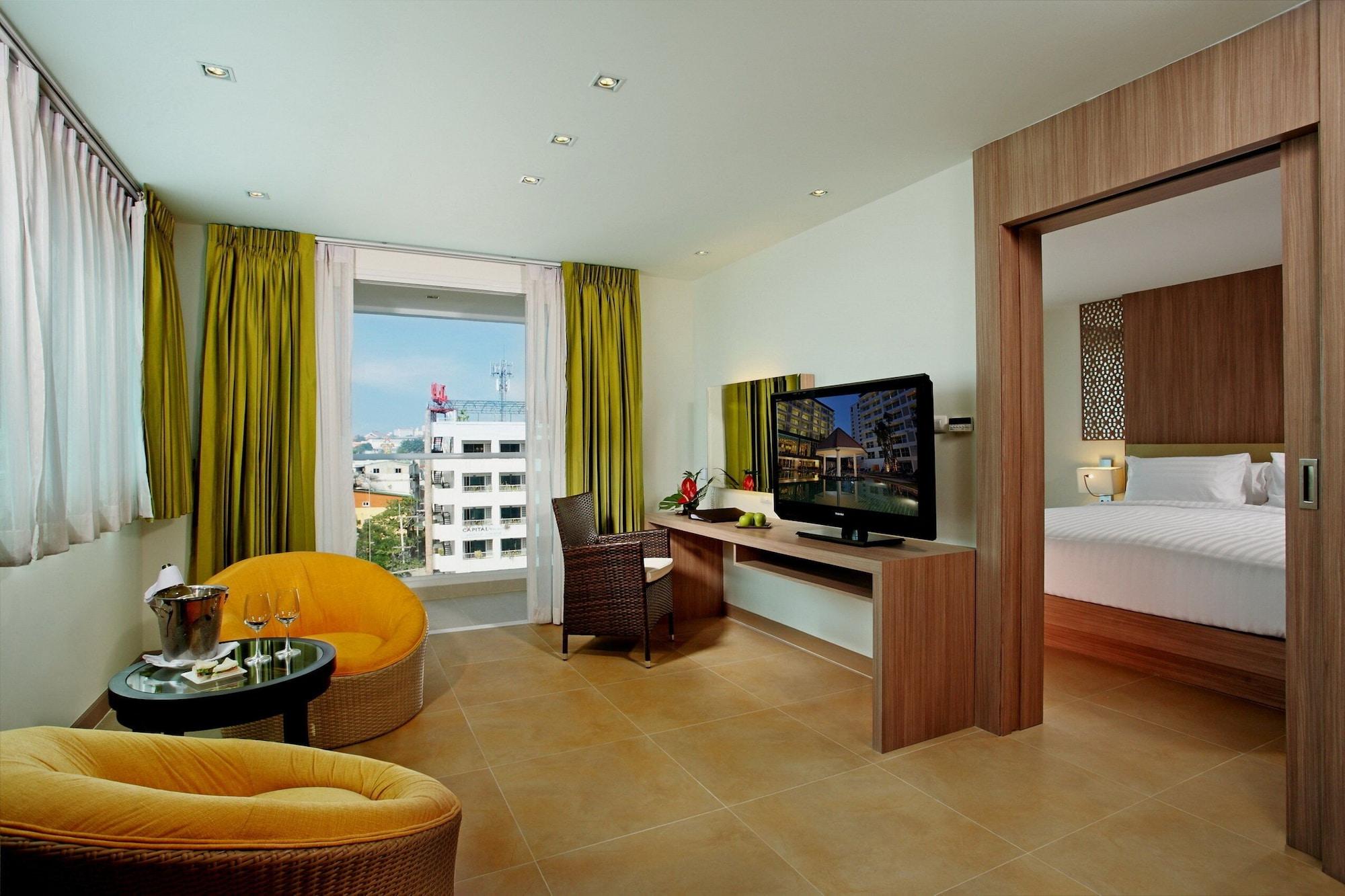 Hotel Centara