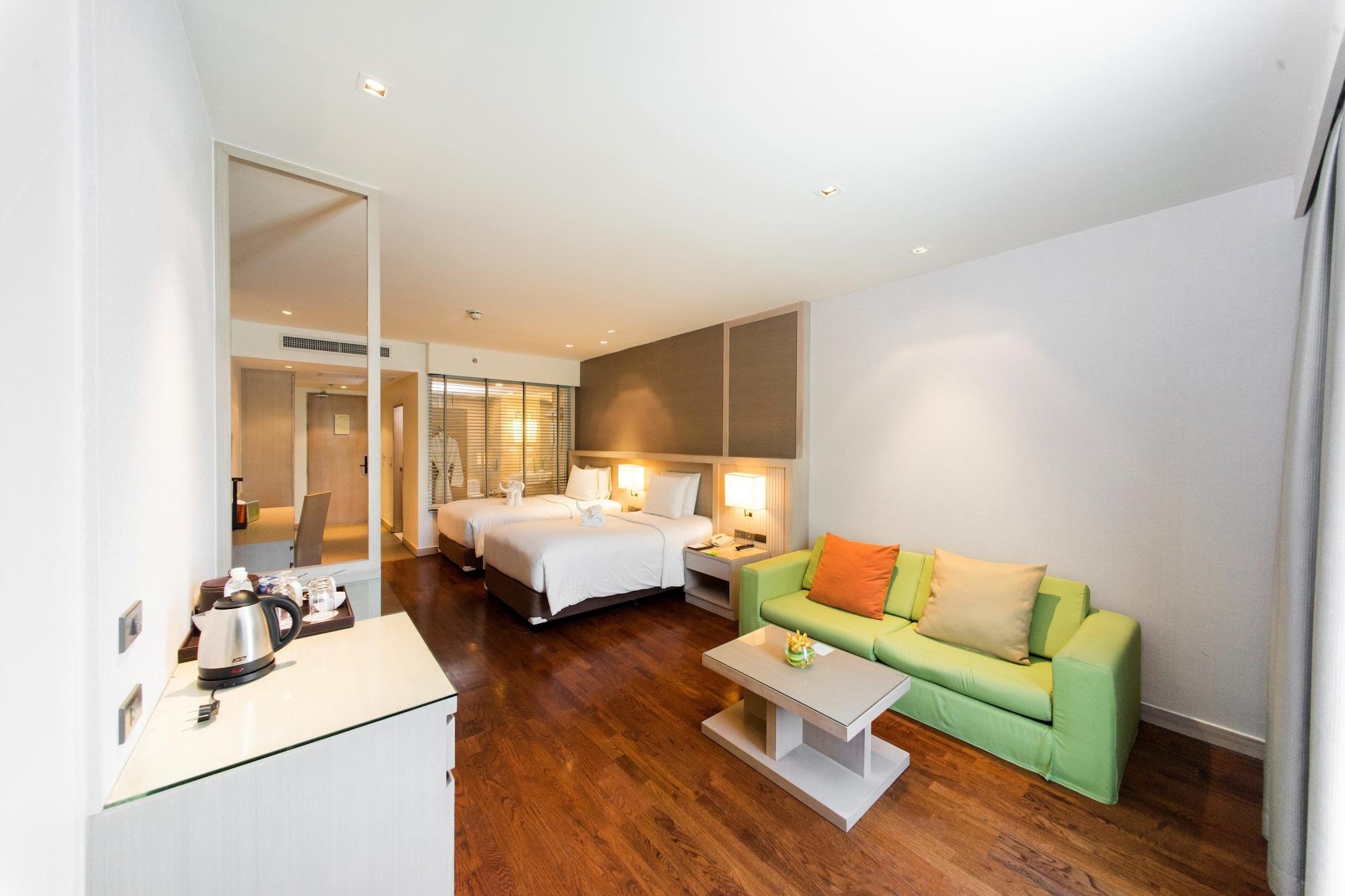 Hotel Signature 4*