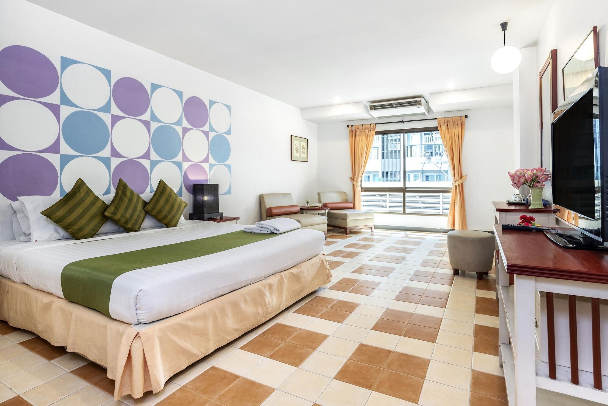 Hotel Sawasdee Sea View 3*
