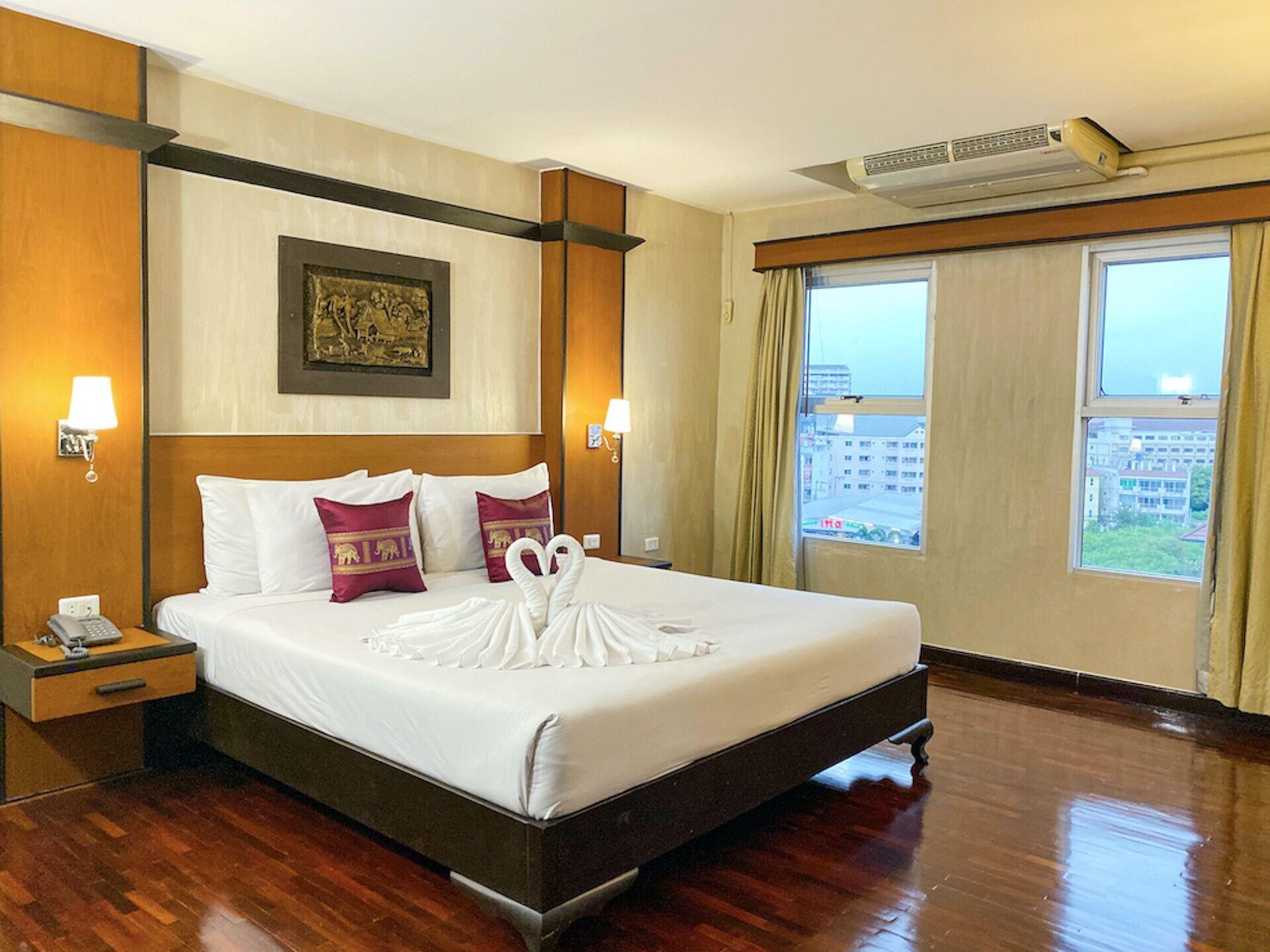 Hotel Piyada By Techotels - Guest Friendly - Near To Beach, Famous Walking Street - Night Clubs , Bars & Discos