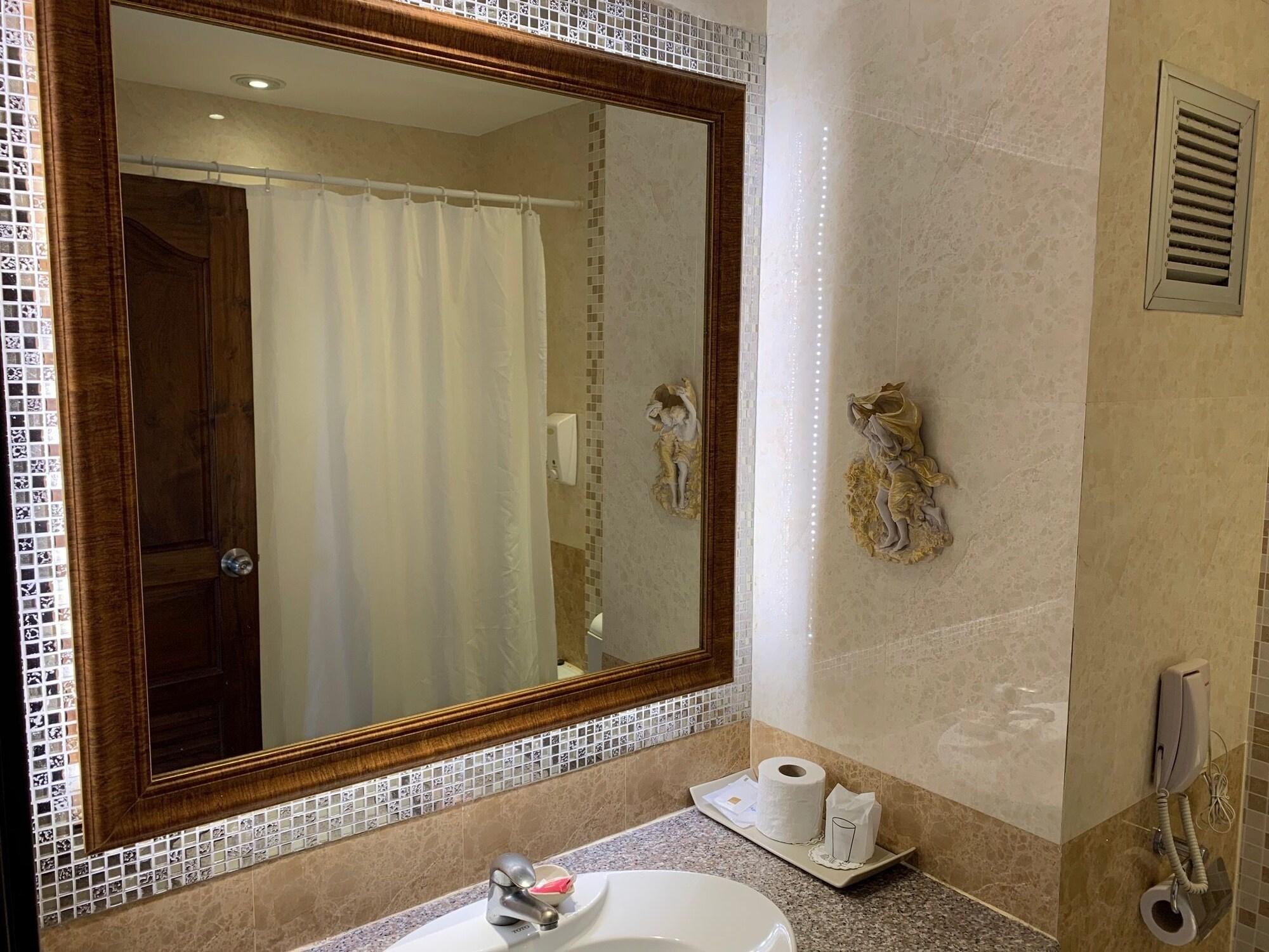 Hotel Rita &