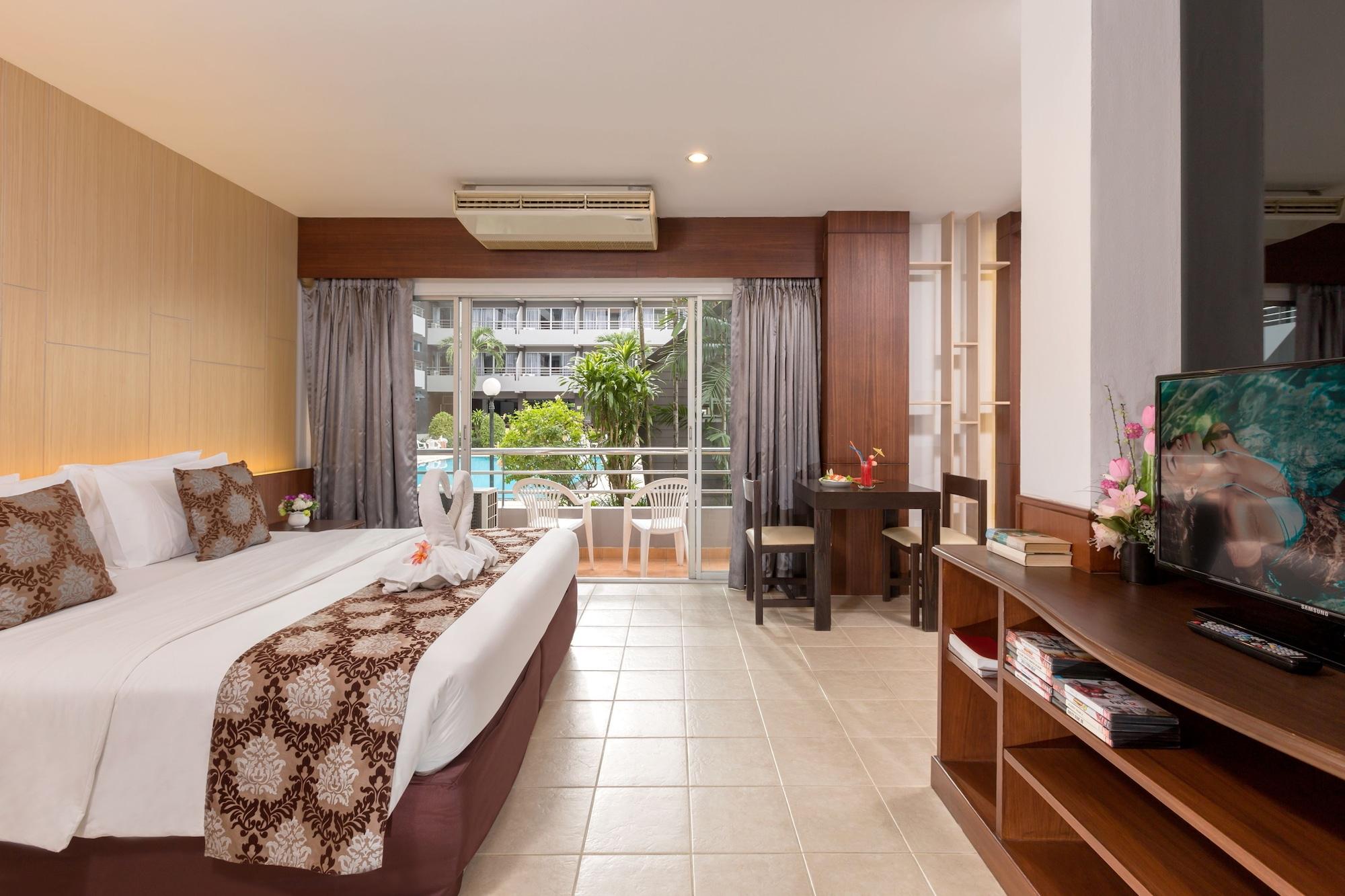 Holiday Hotel Pattaya