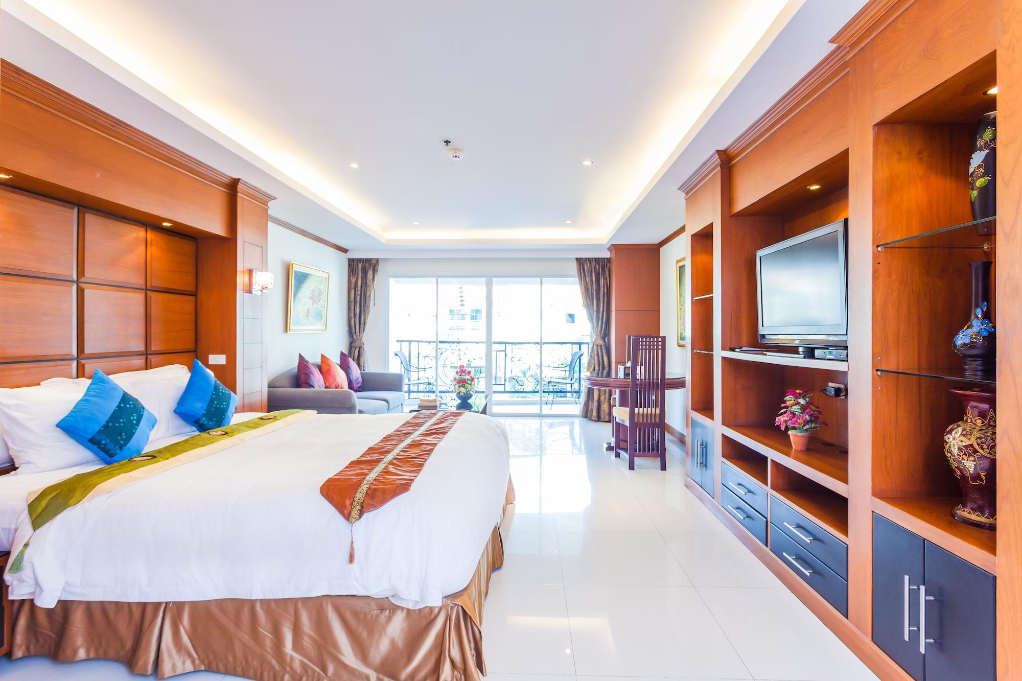 Tara Court 3*