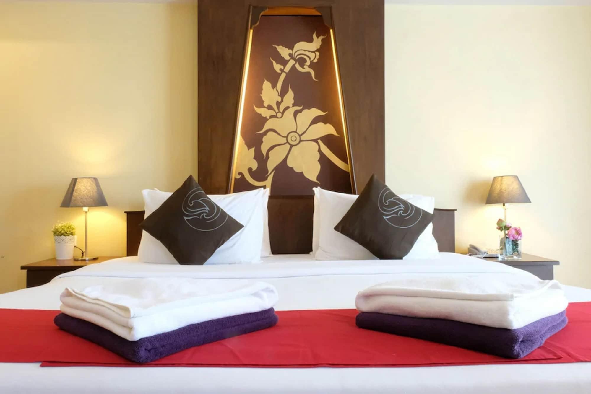Hotel Golden Sea - Sha Extra 4*