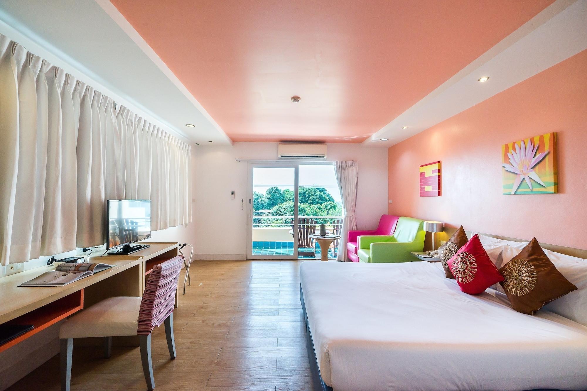 Bella Hotel 4*