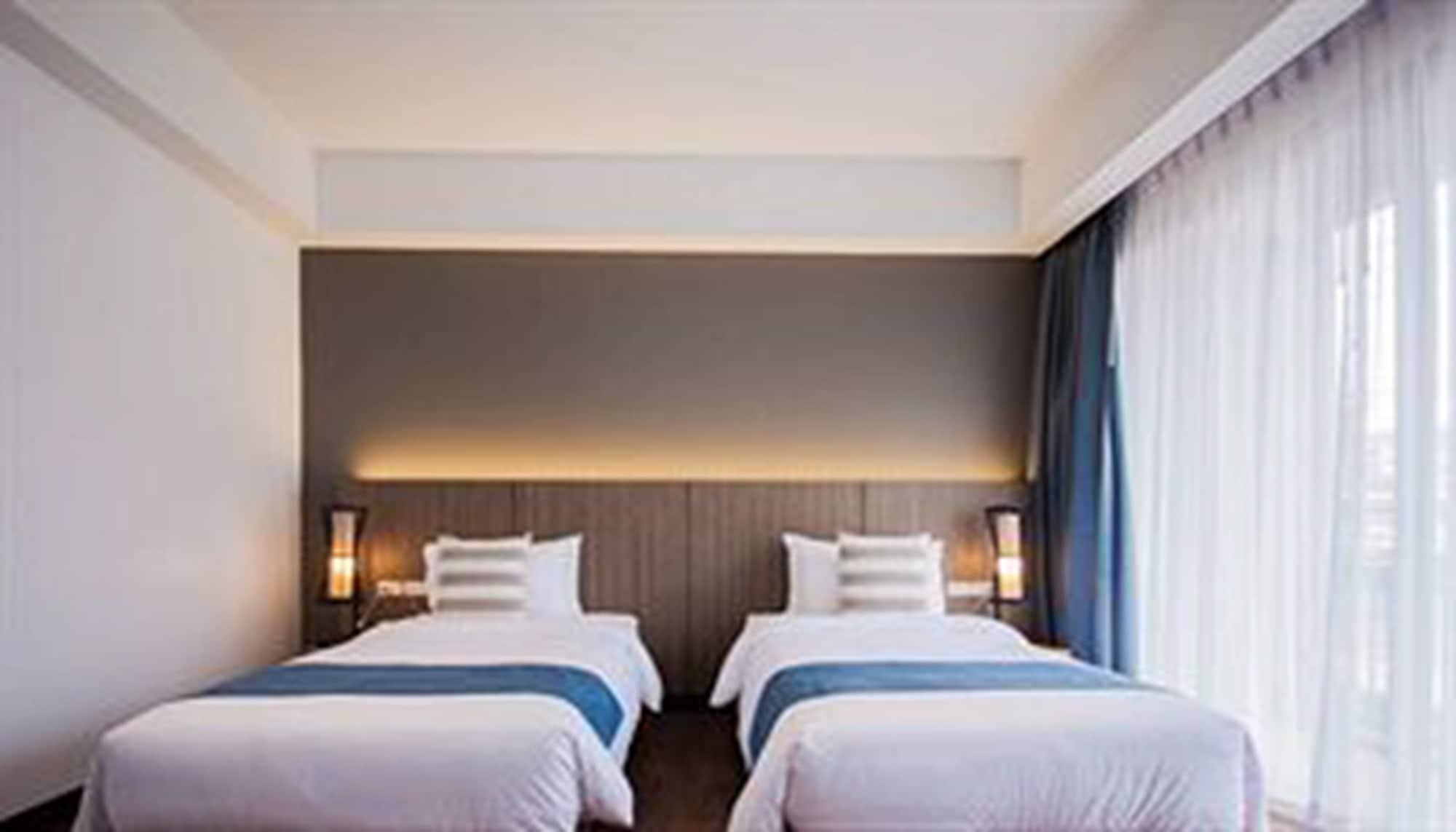 The Leela & Hotel