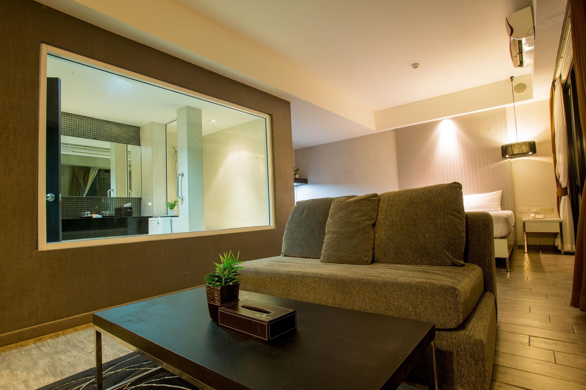 Place Serviced 3* Pattaya