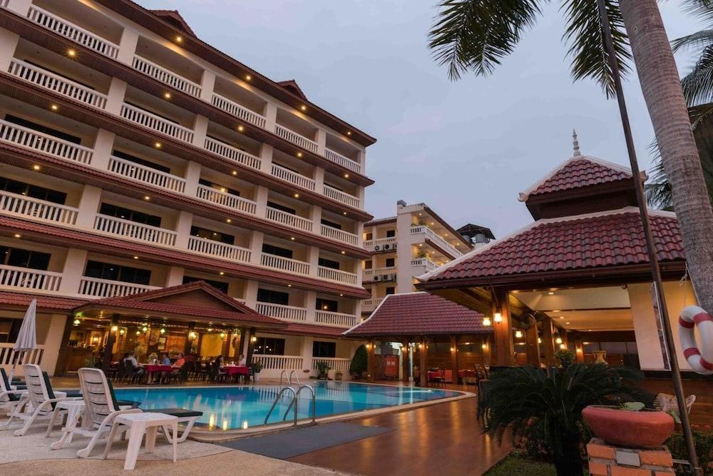 The Garden Aparthotel 3*