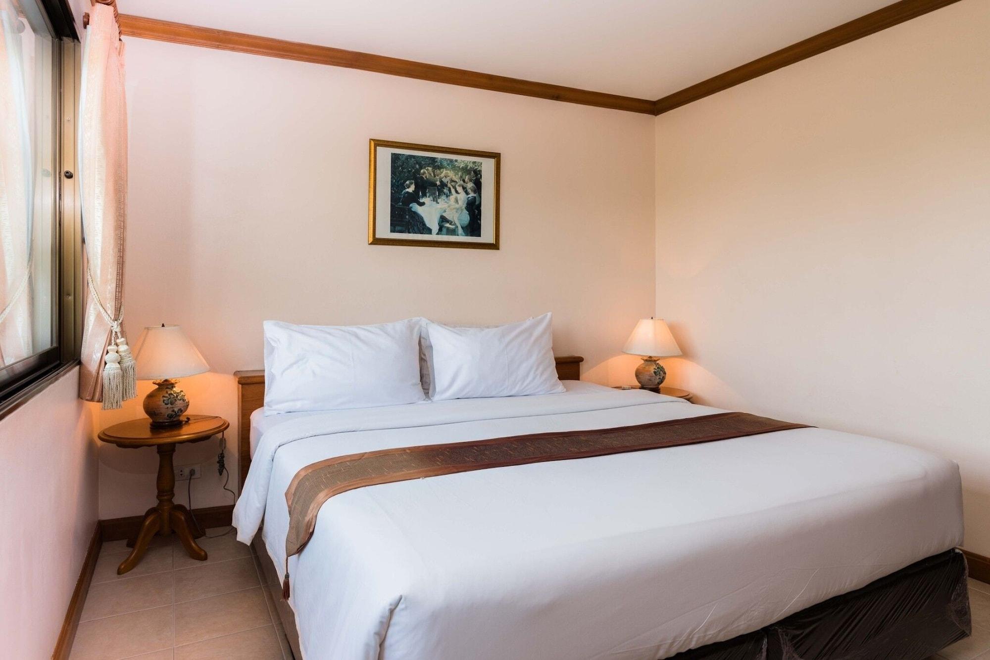 Jomtien Boathouse 3*