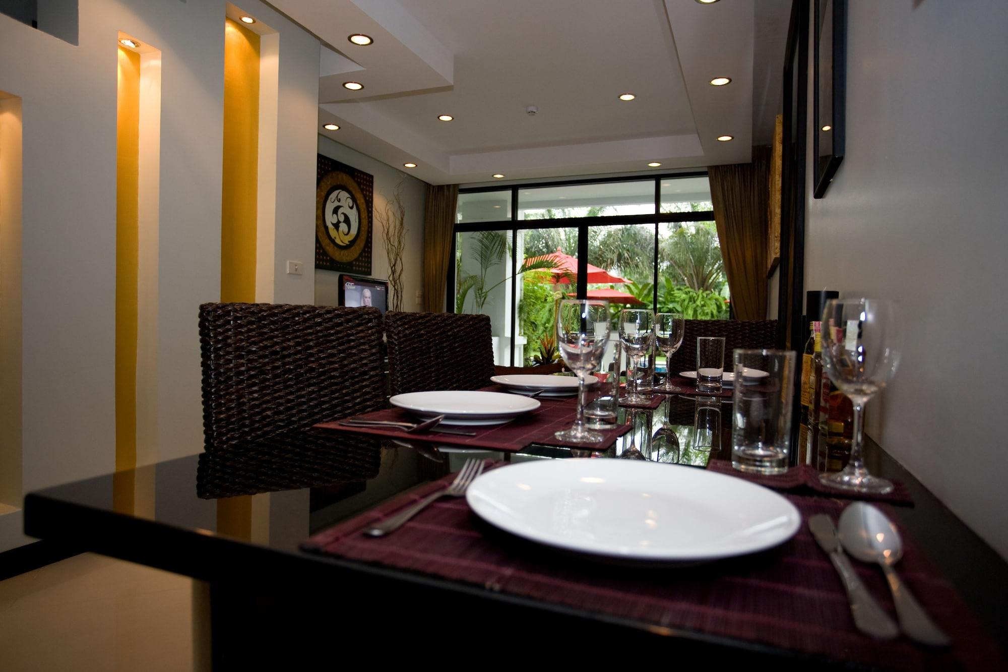 Palm Grove Resort, Pattaya Na Chom Thian