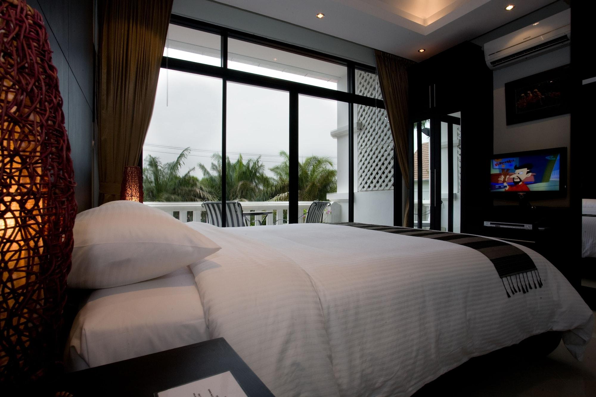Palm Grove Resort, Pattaya Tempat peranginan