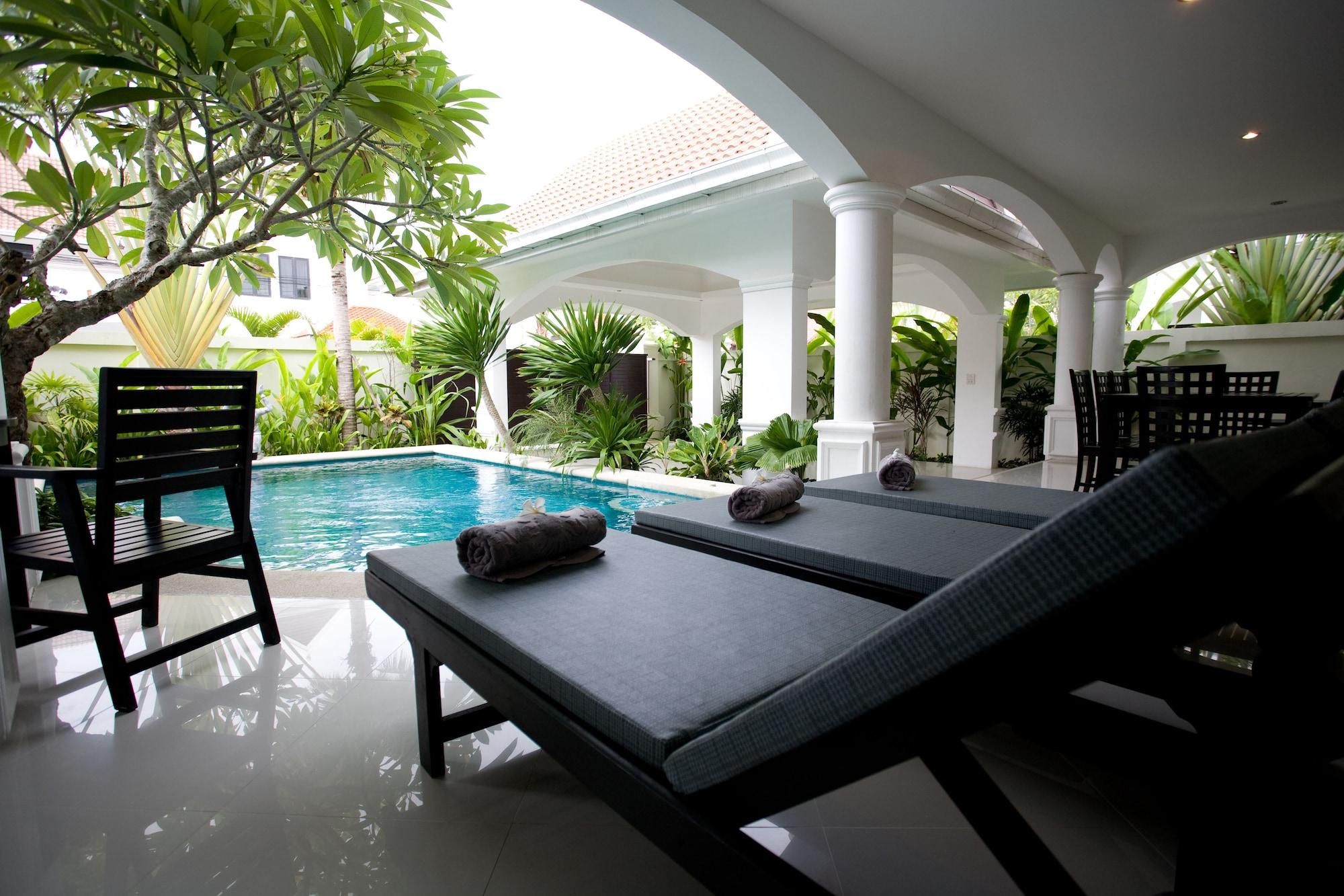 Palm Grove Resort, Pattaya