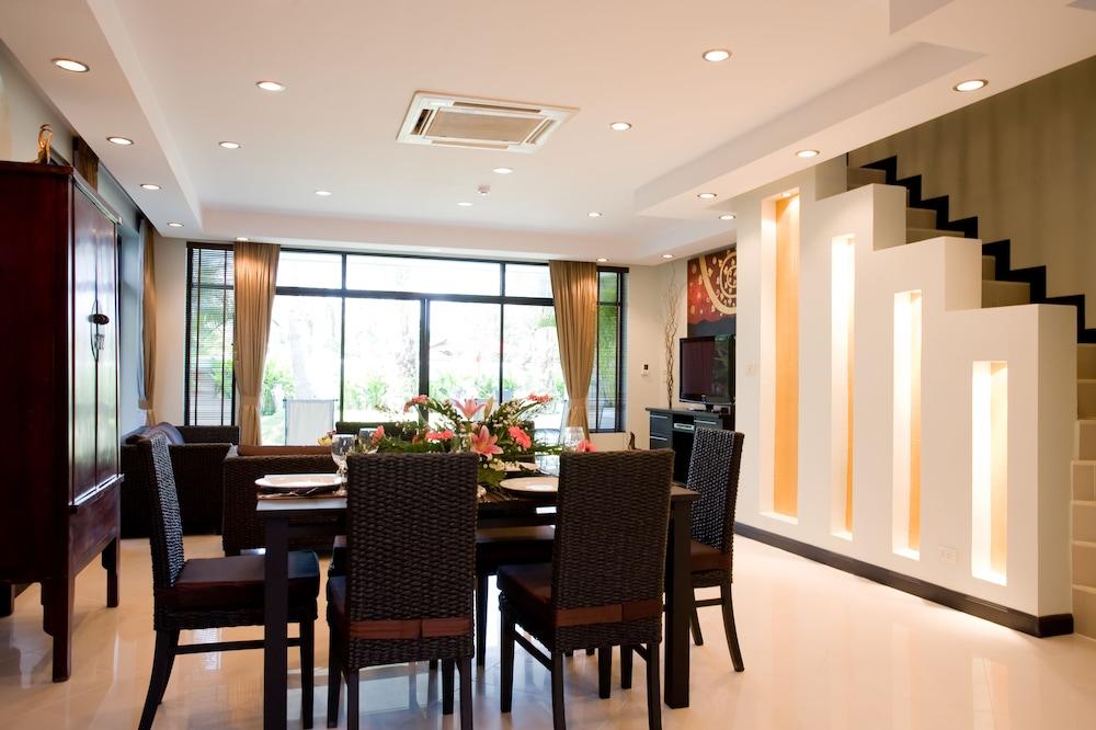Palm Grove Resort, Pattaya