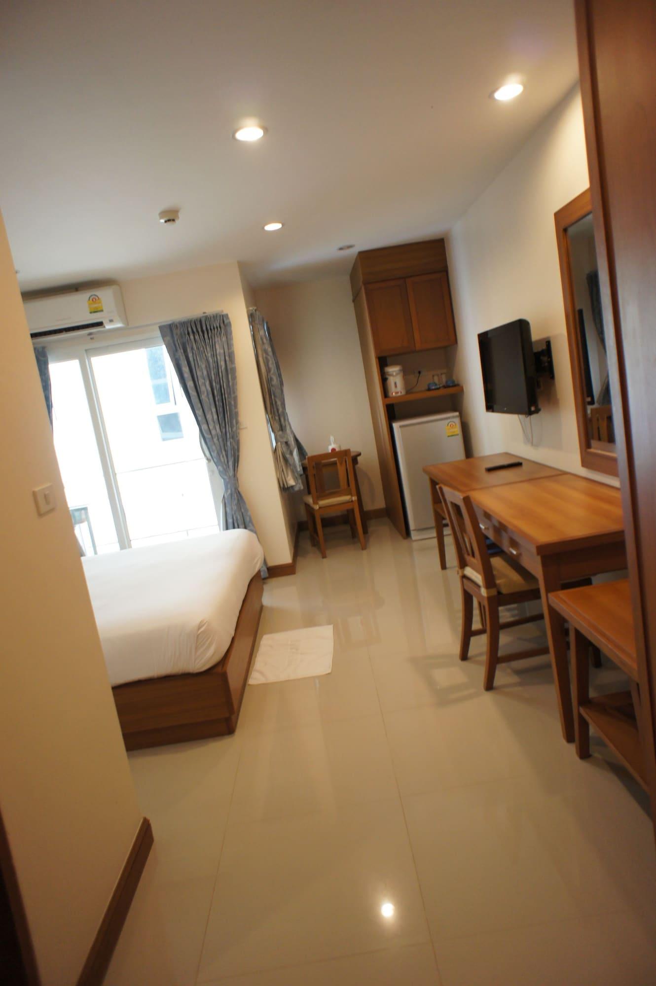 D 2 Hotel