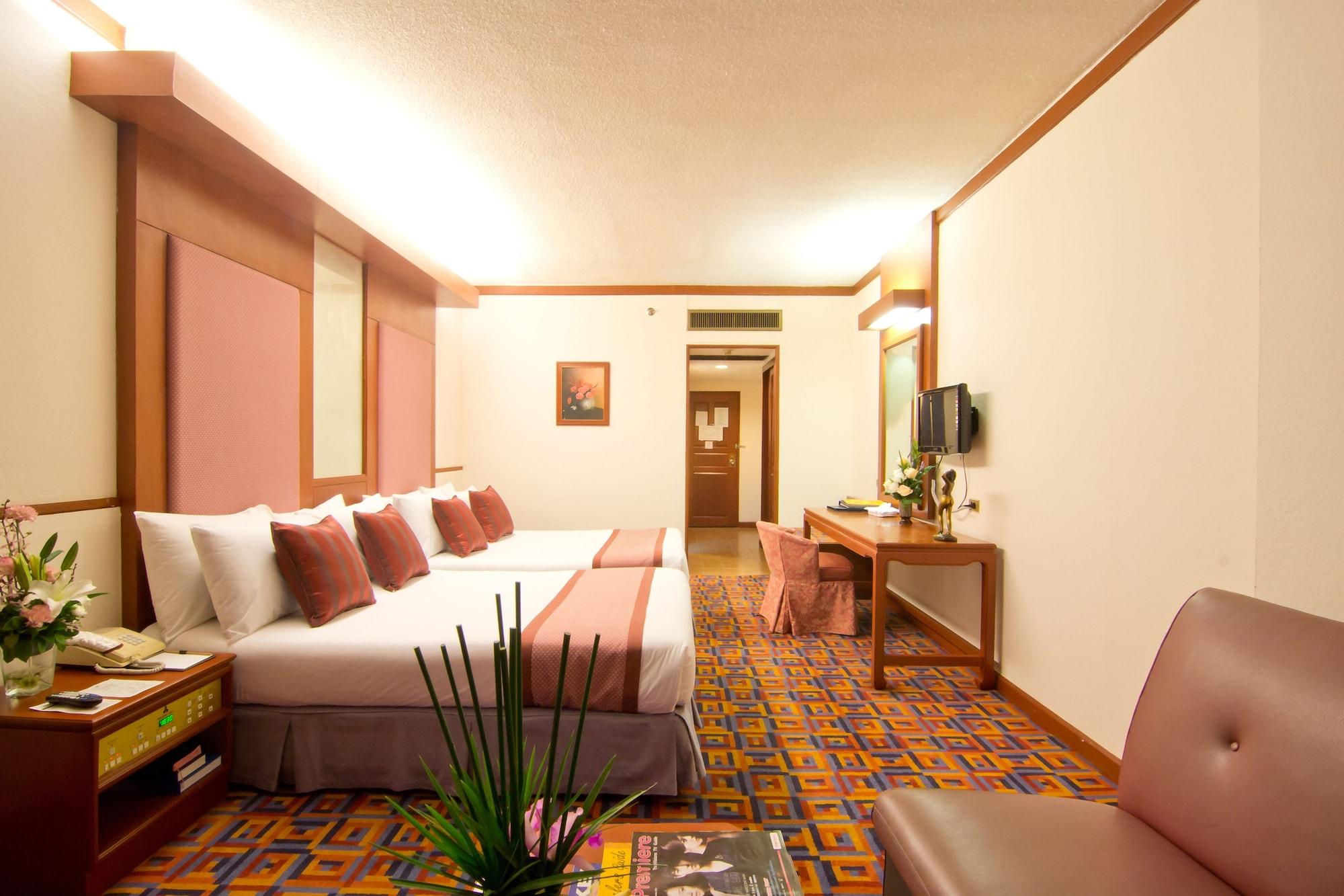 Ambassador Jomtien Ocean Wing - Sha Hotel 4*