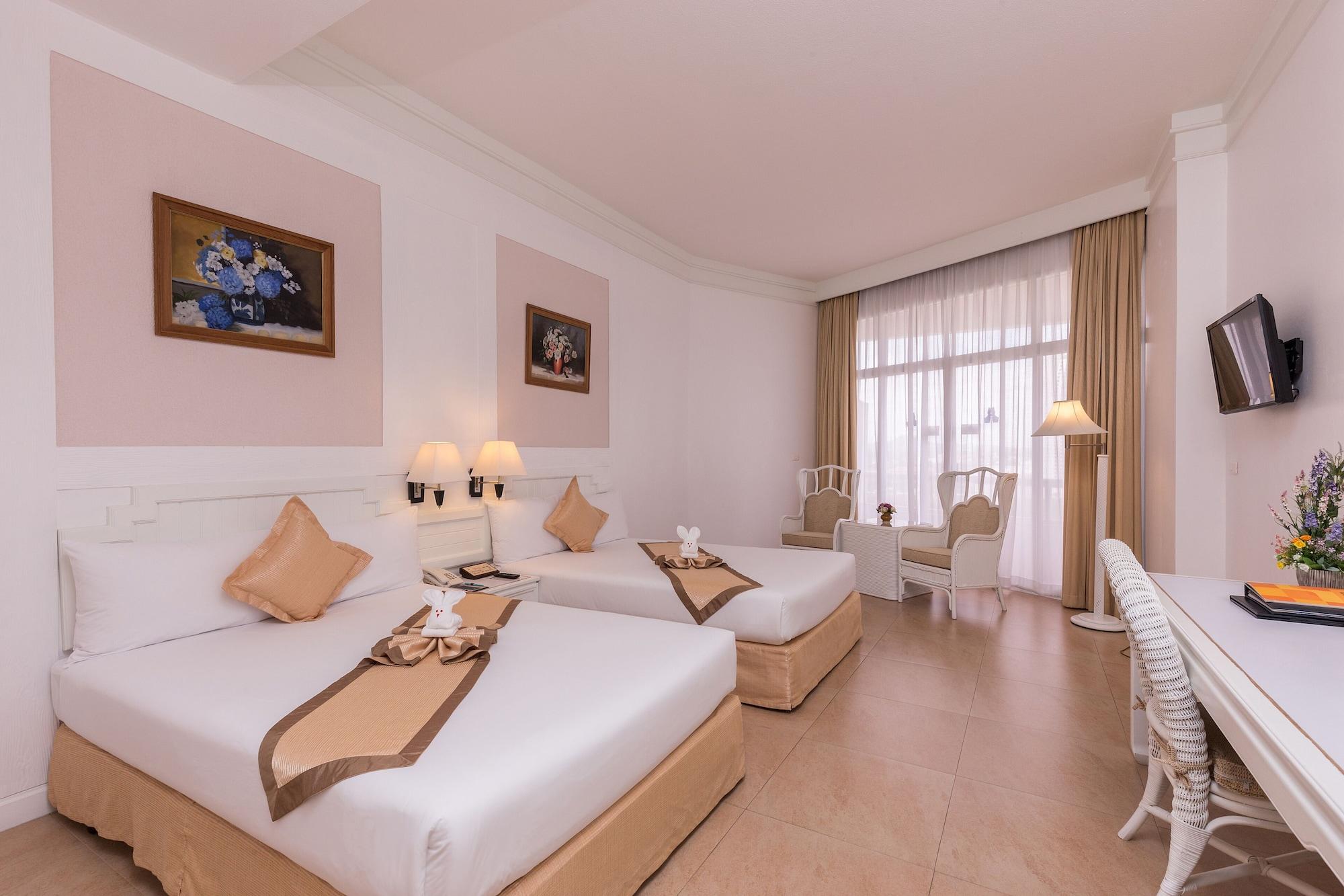 Ambassador Jomtien Ocean Wing - Sha 4* Pattaya