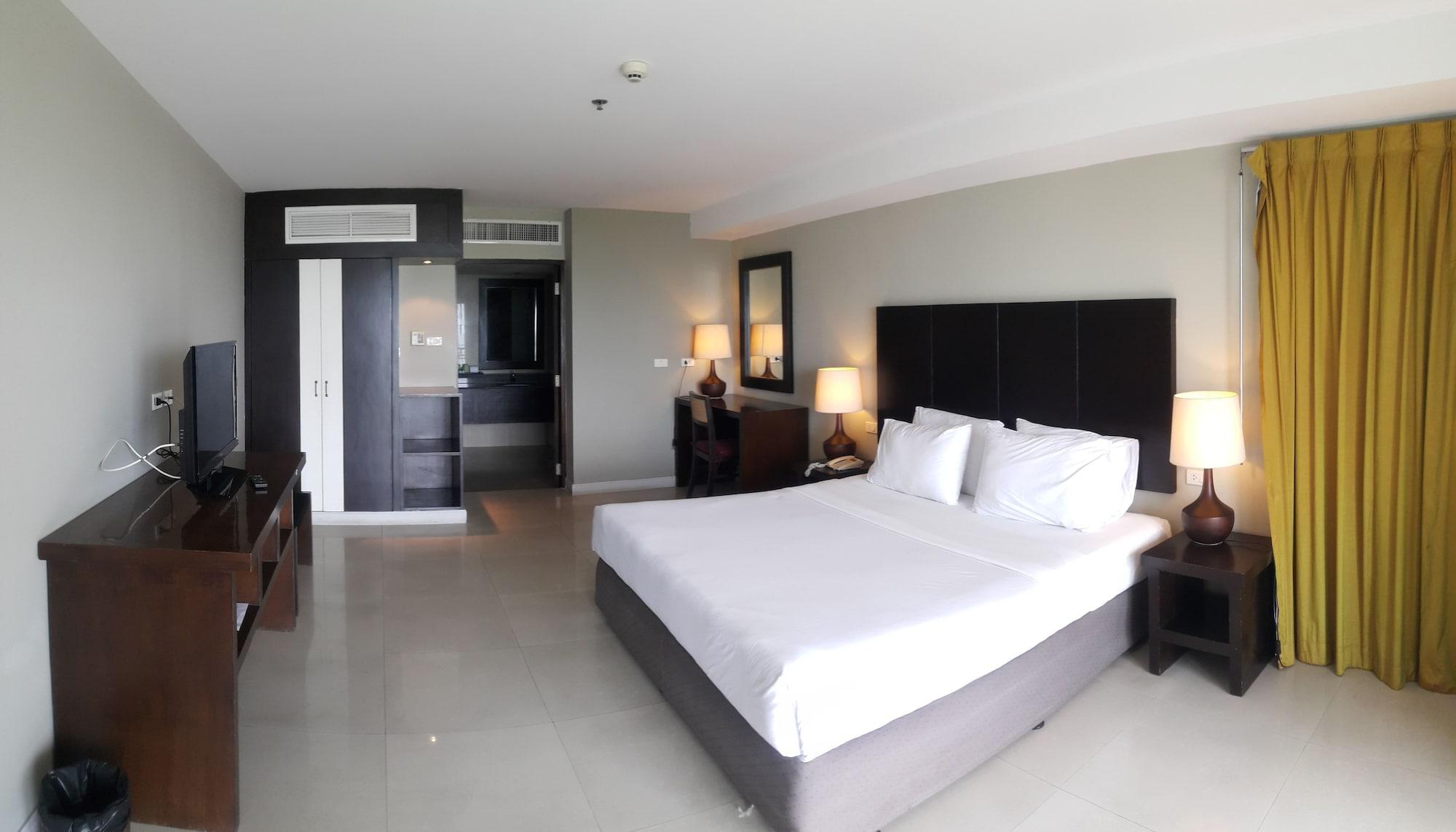 Summer Spring Hotel