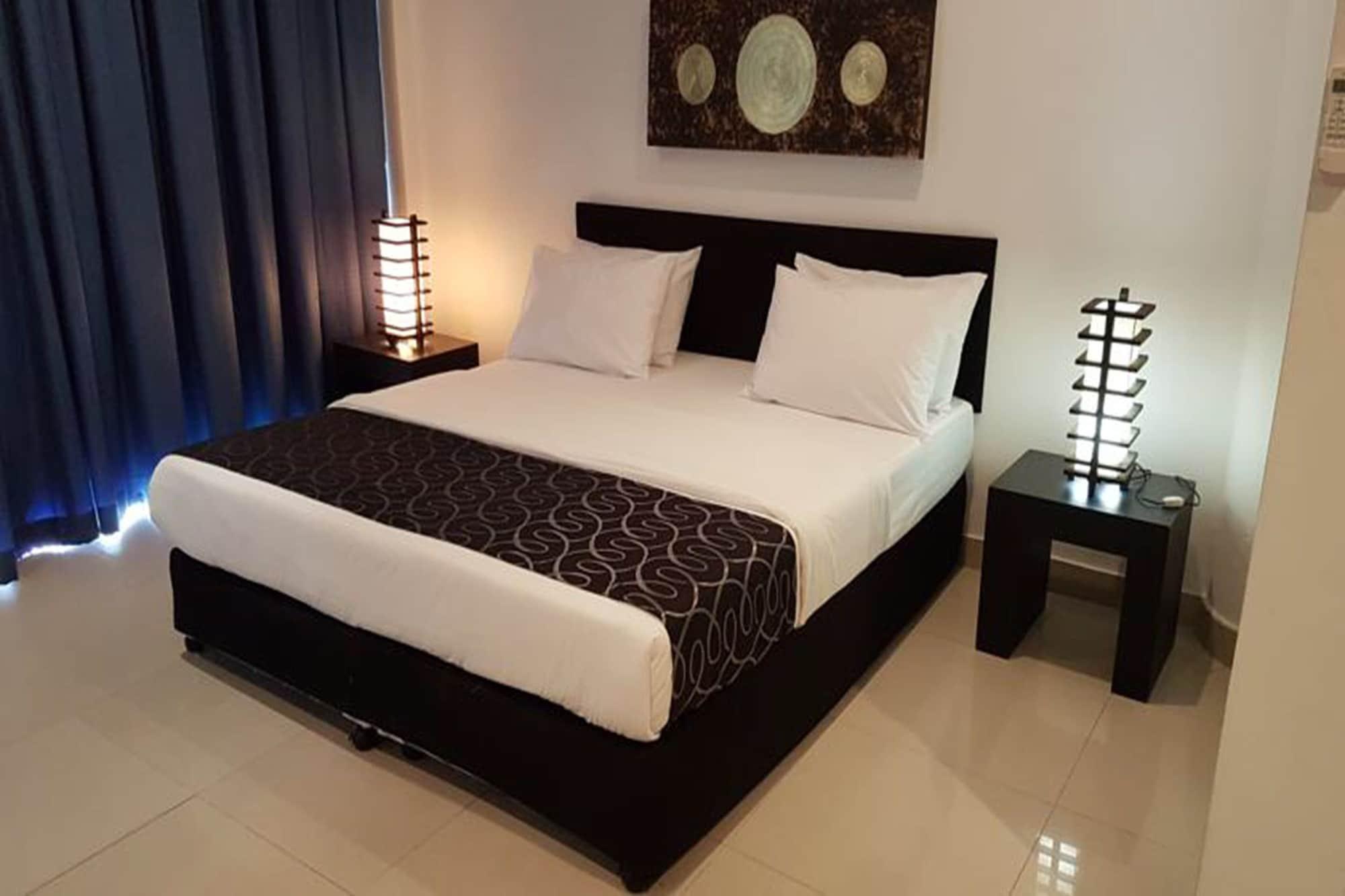 Hotel East 3*