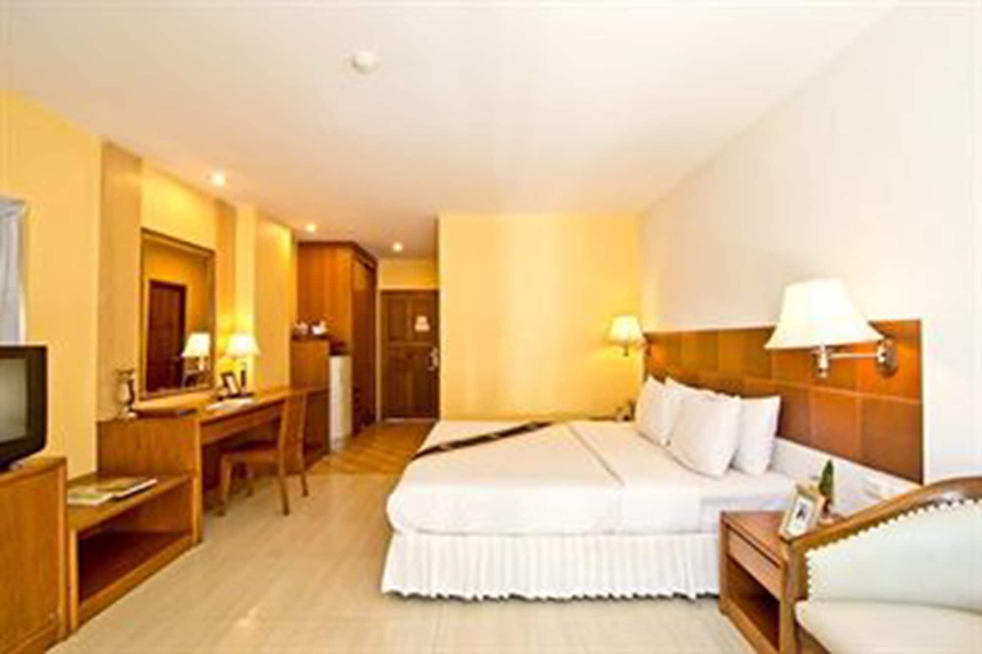 Best Beach Villa Hotel 3*