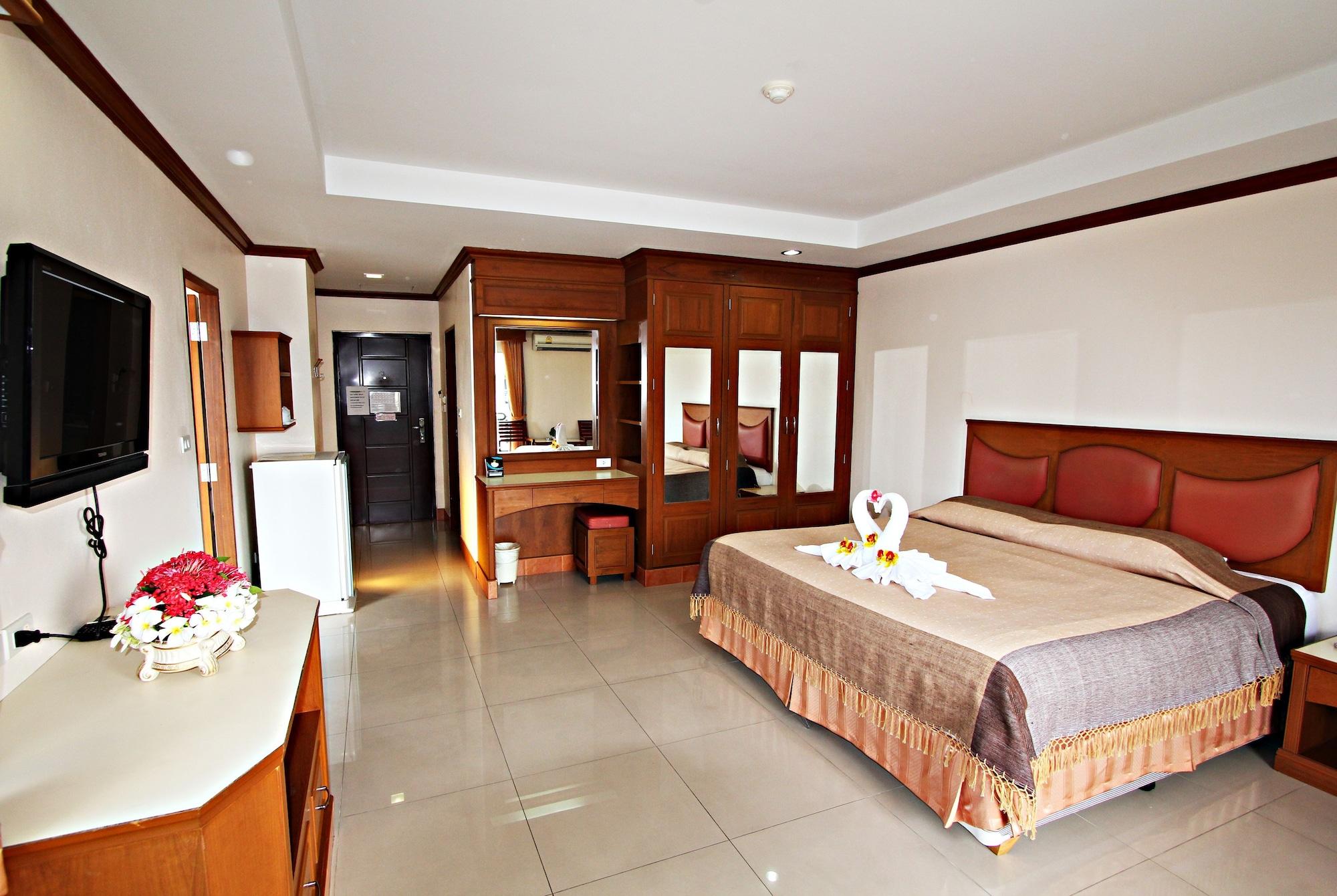 Lek Hotel Pattaya