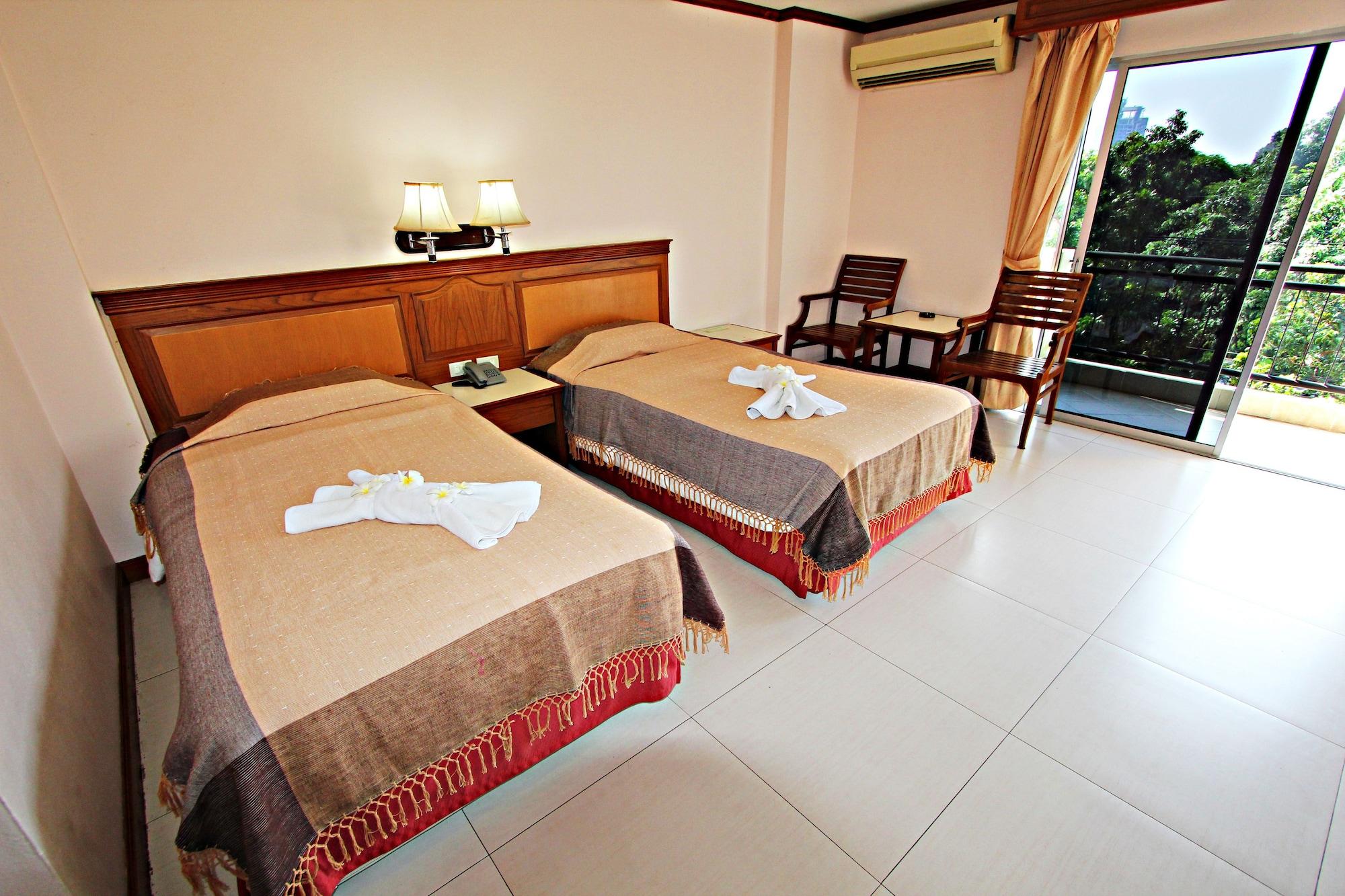Lek Hotel Pattaya